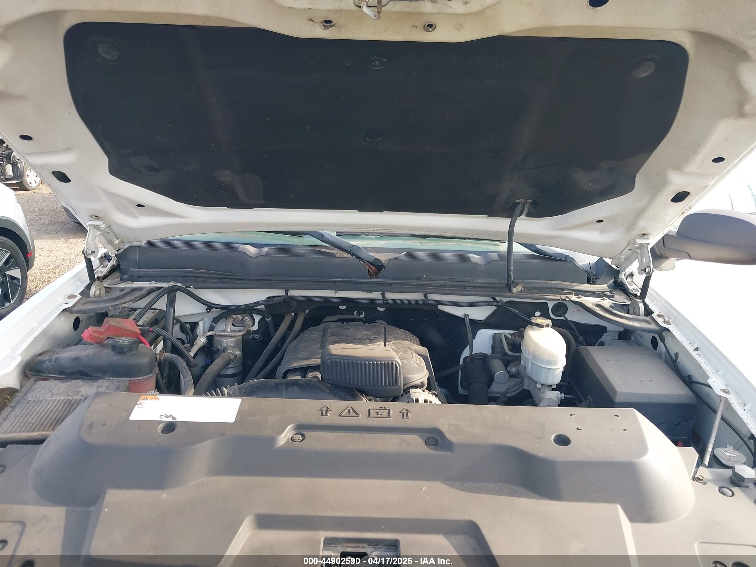 CHEVROLET SILVERADO image 10