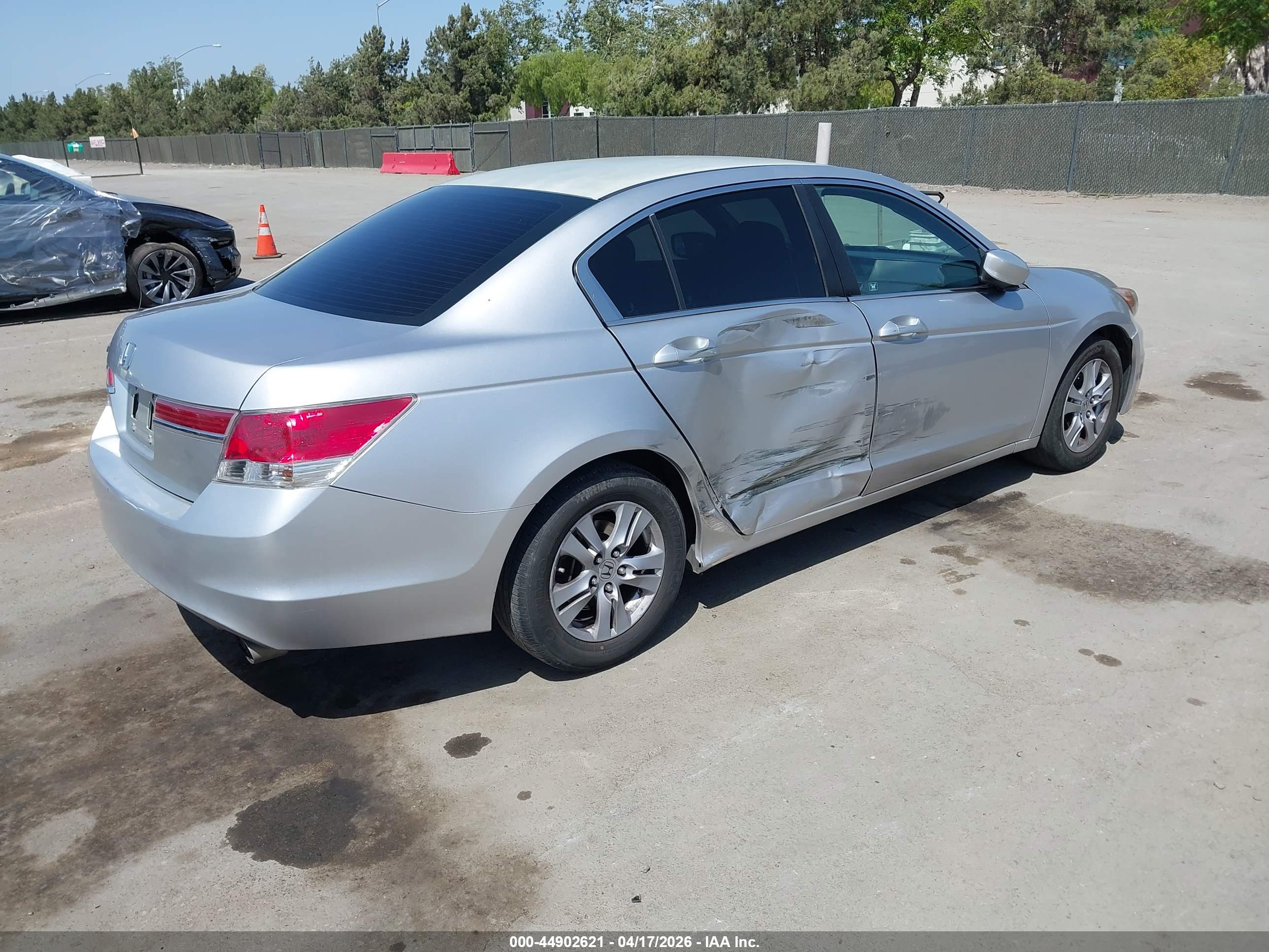 HONDA ACCORD image 4