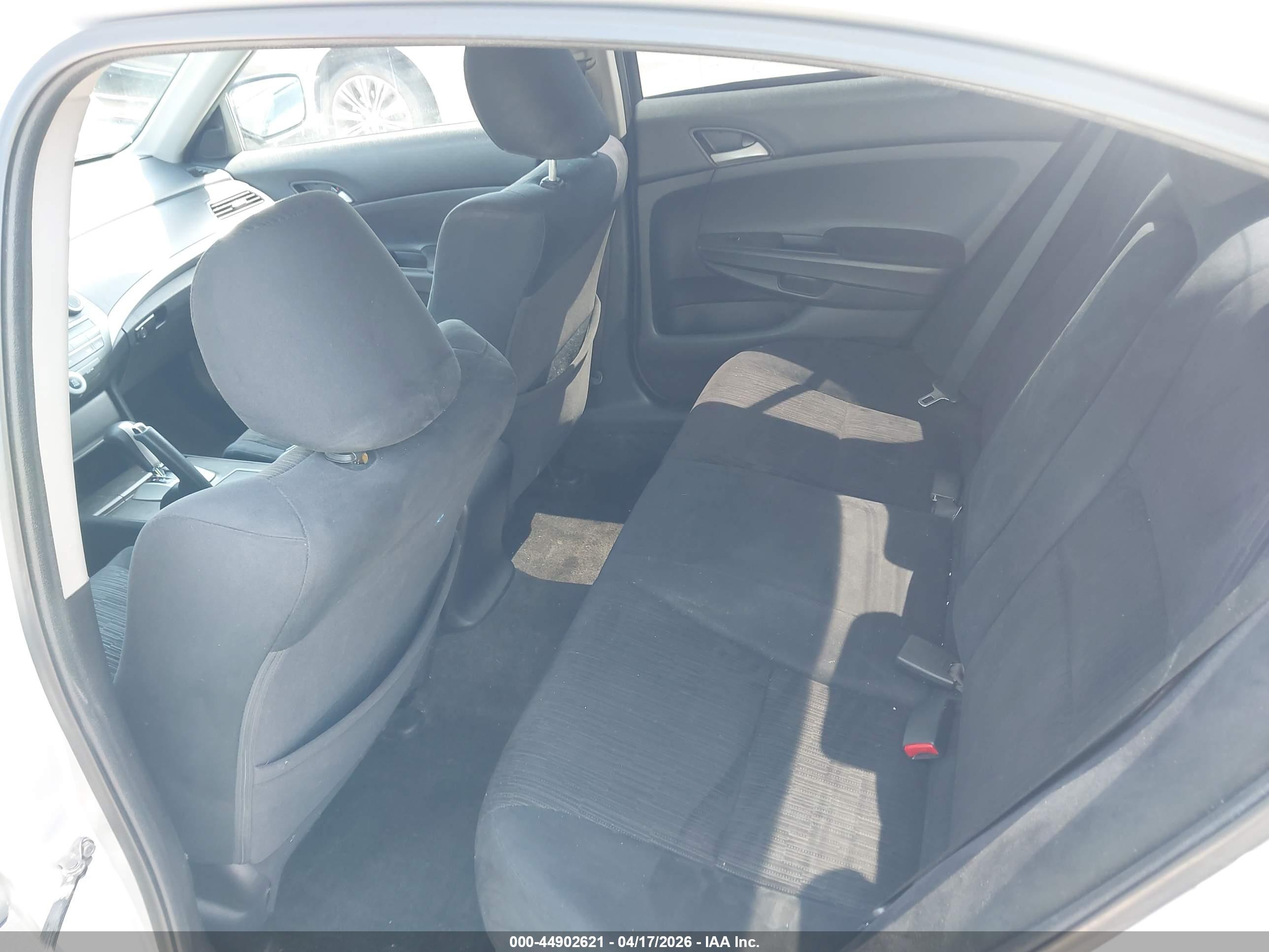 HONDA ACCORD image 8