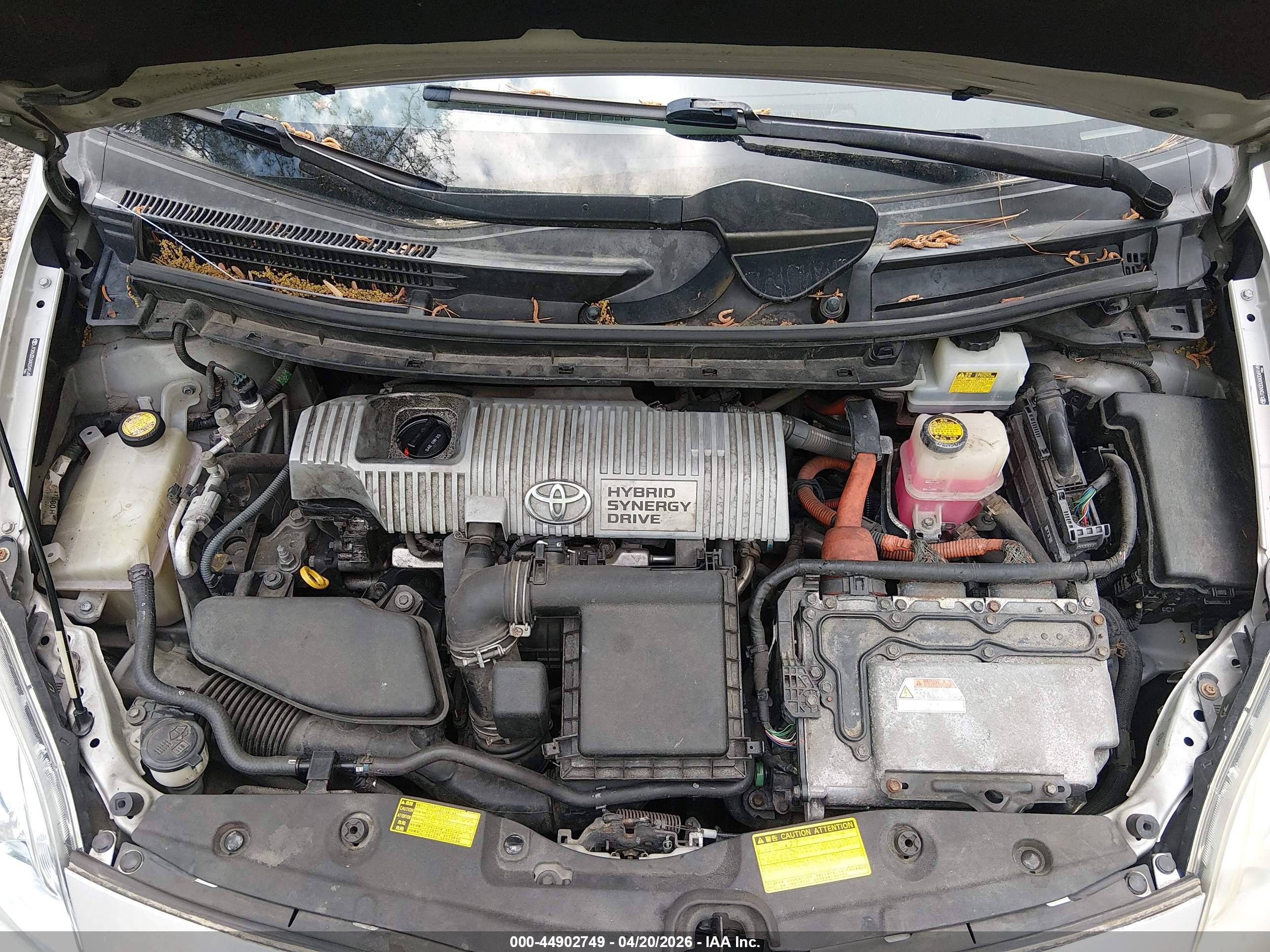 TOYOTA PRIUS image 10