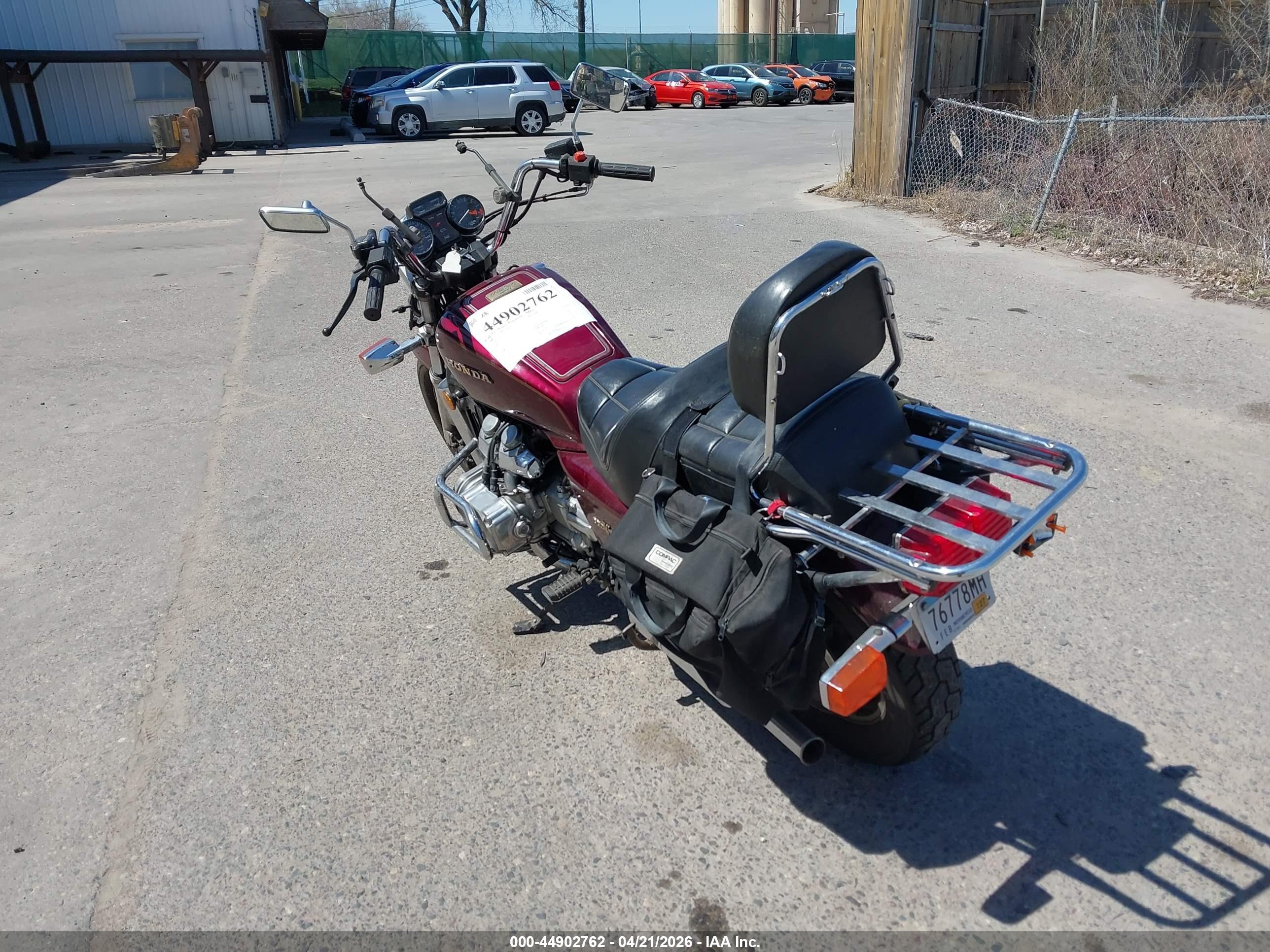 HONDA GL1200 image 3