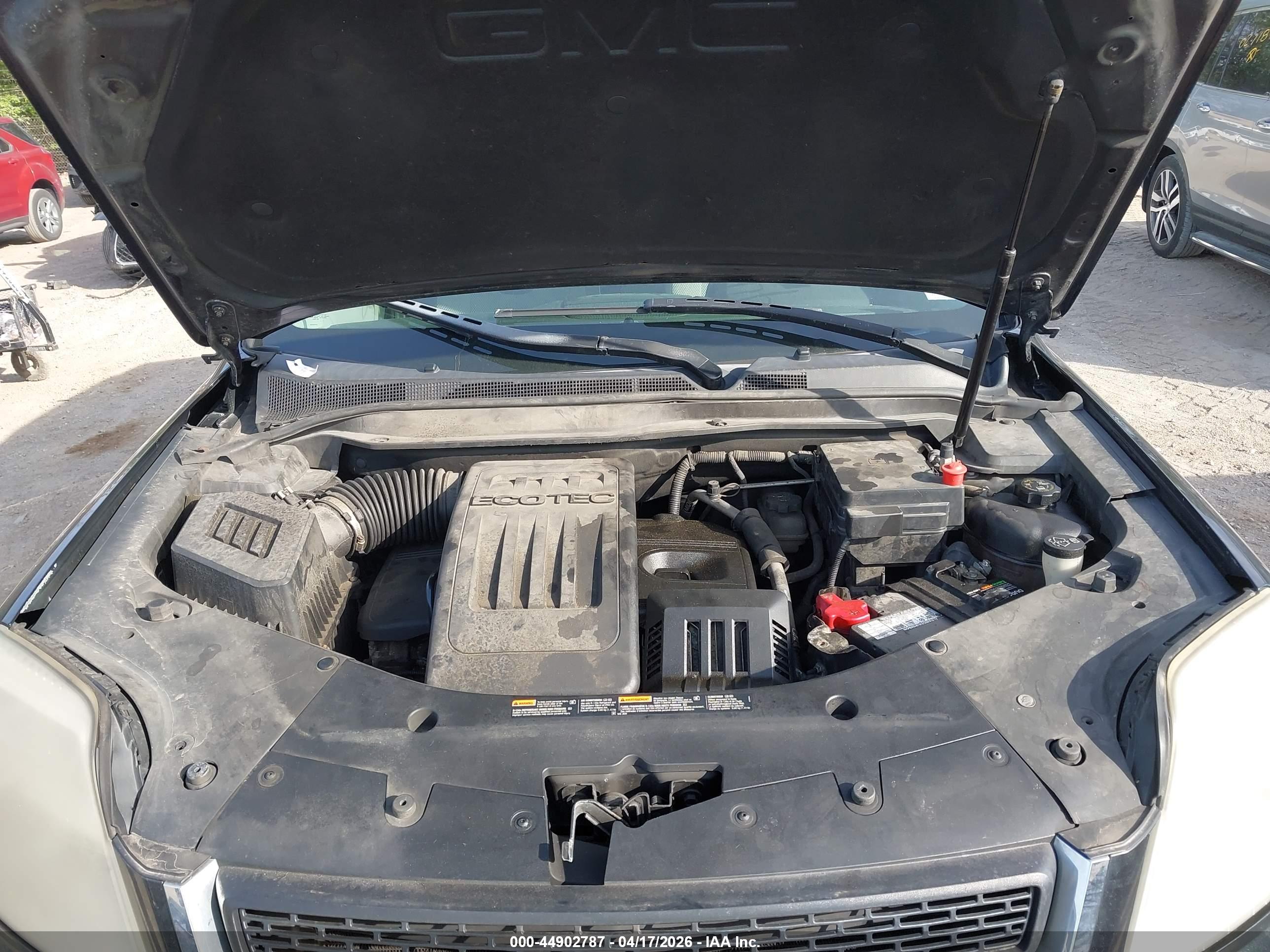 GMC TERRAIN image 10