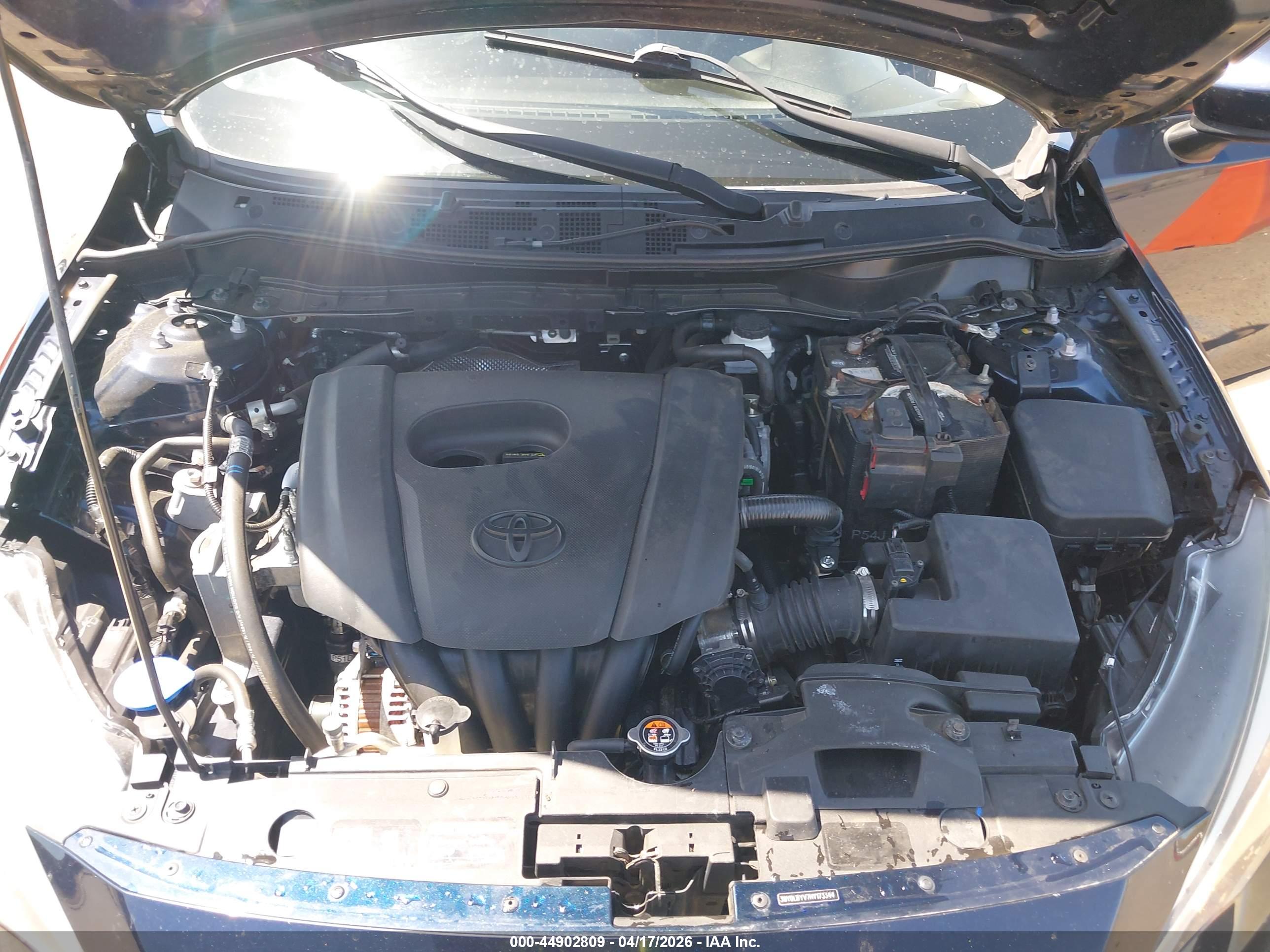 TOYOTA YARIS image 10