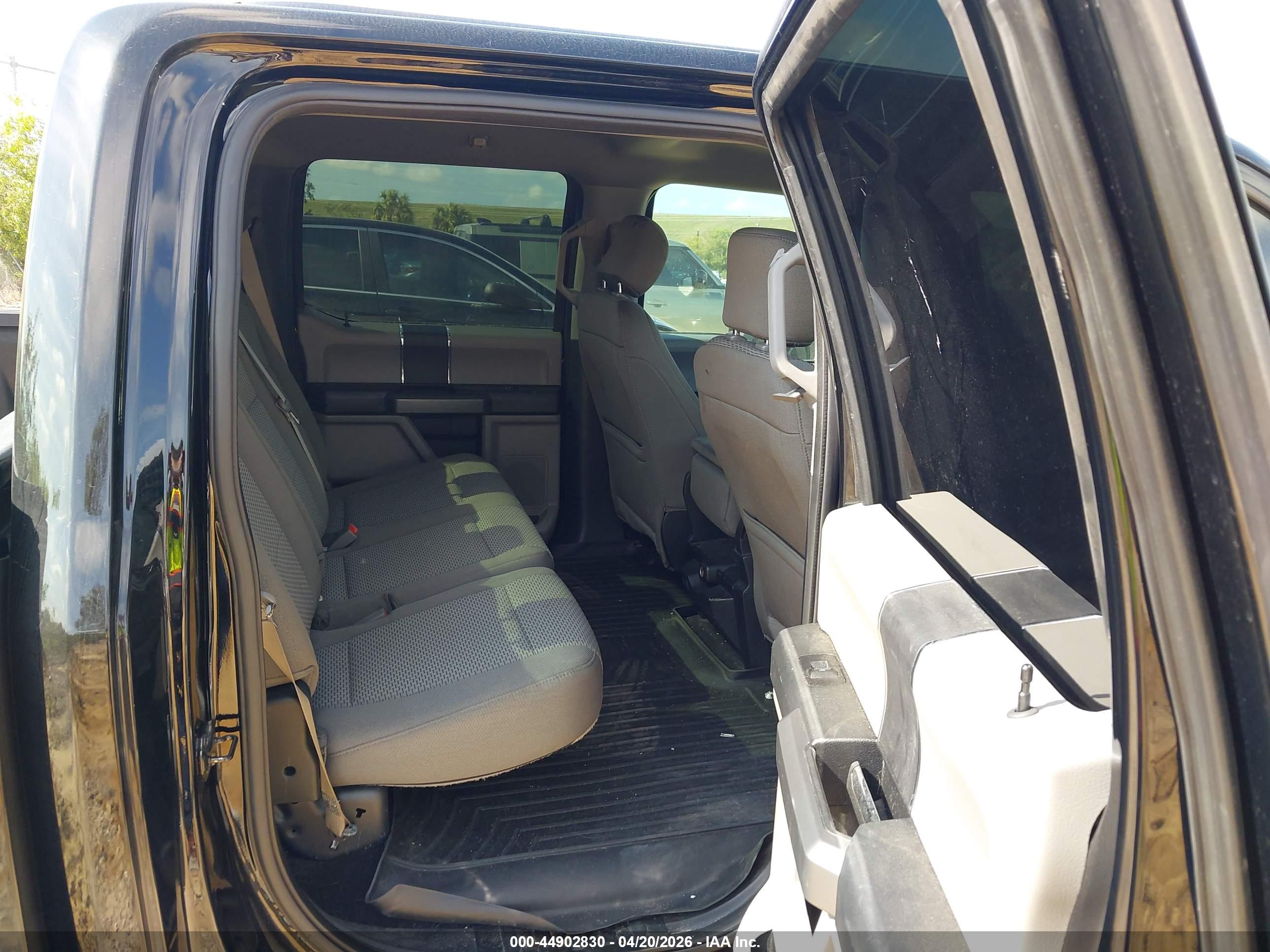 FORD F-150 image 8