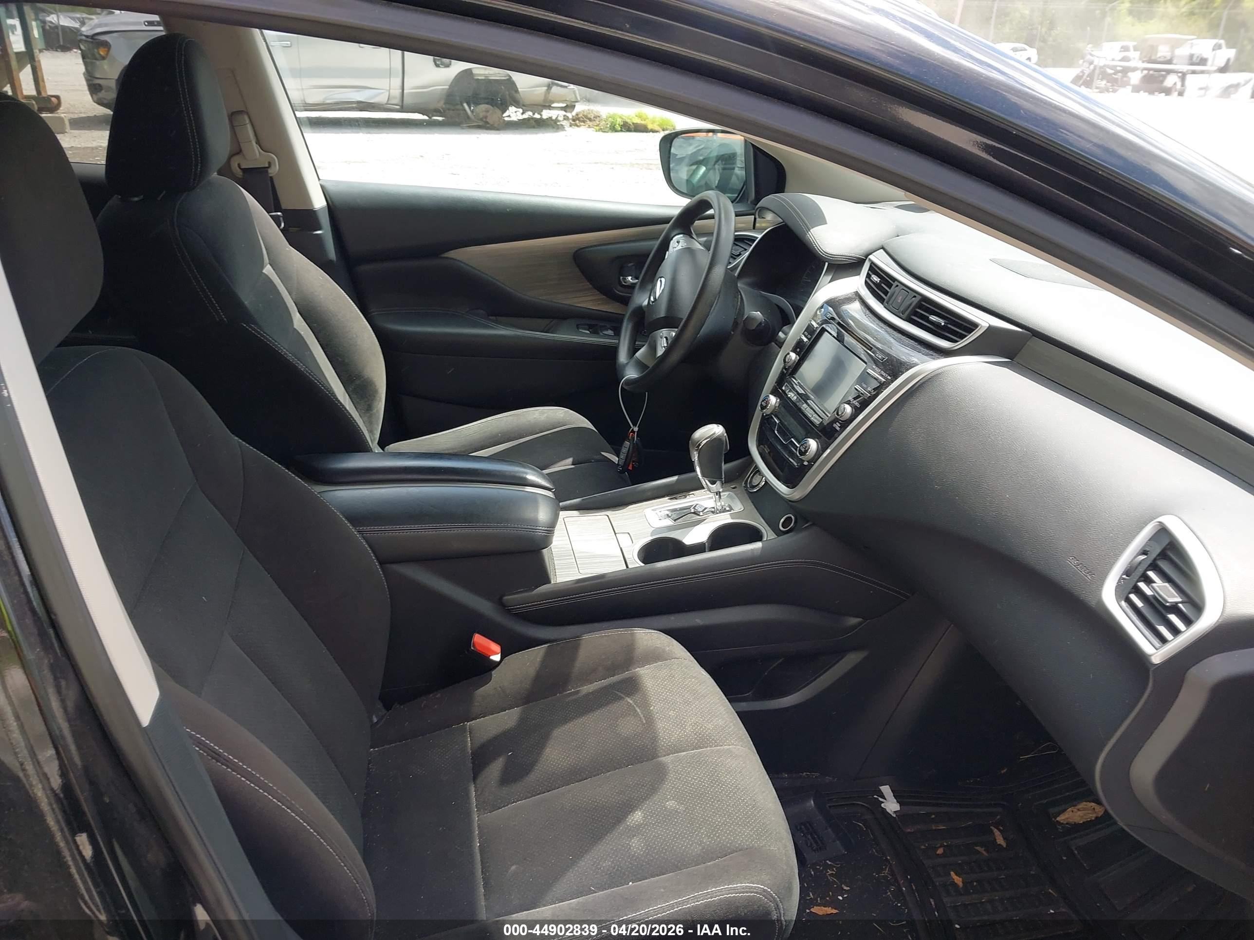 NISSAN MURANO image 5