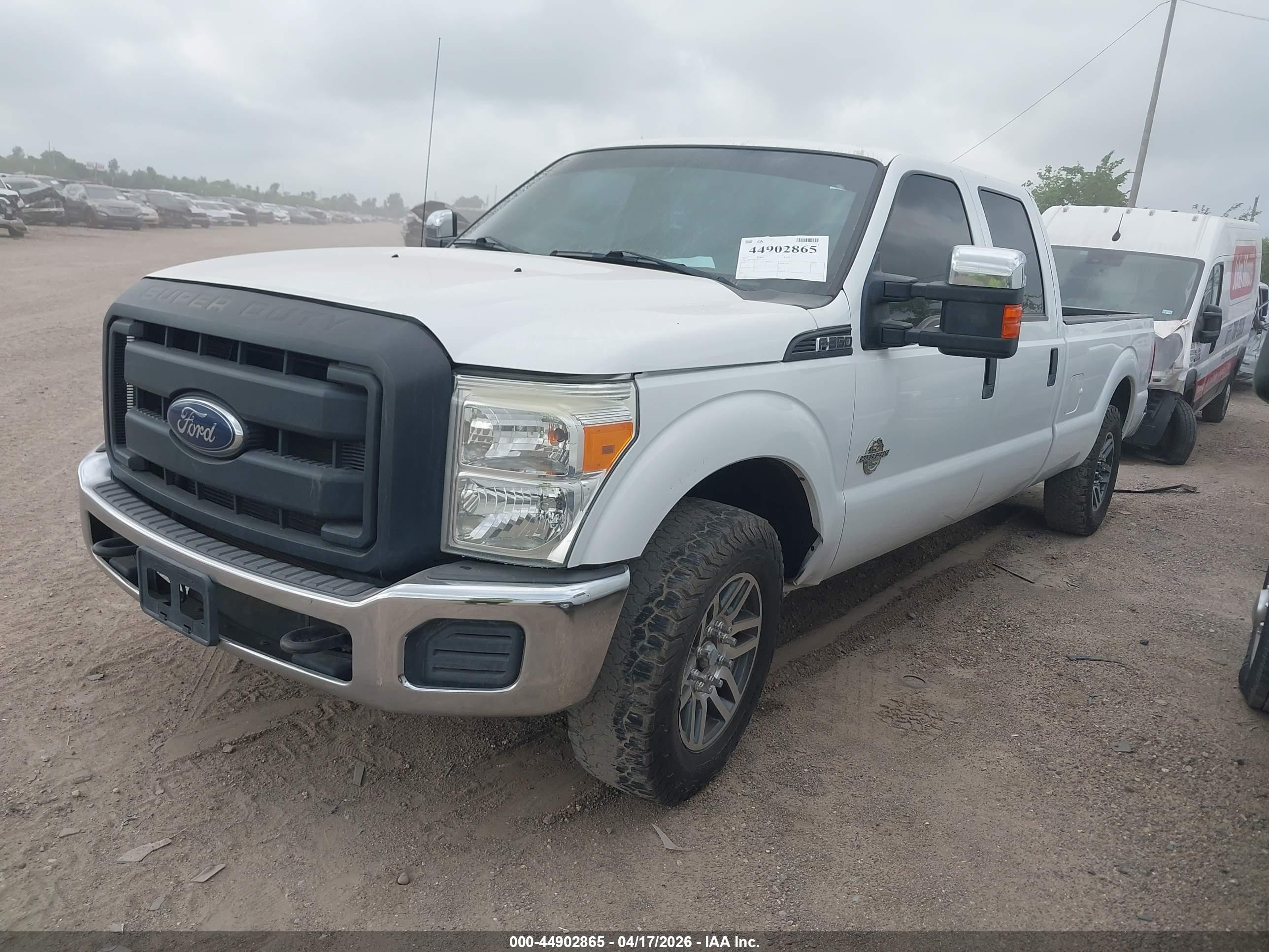FORD F-350 image 2
