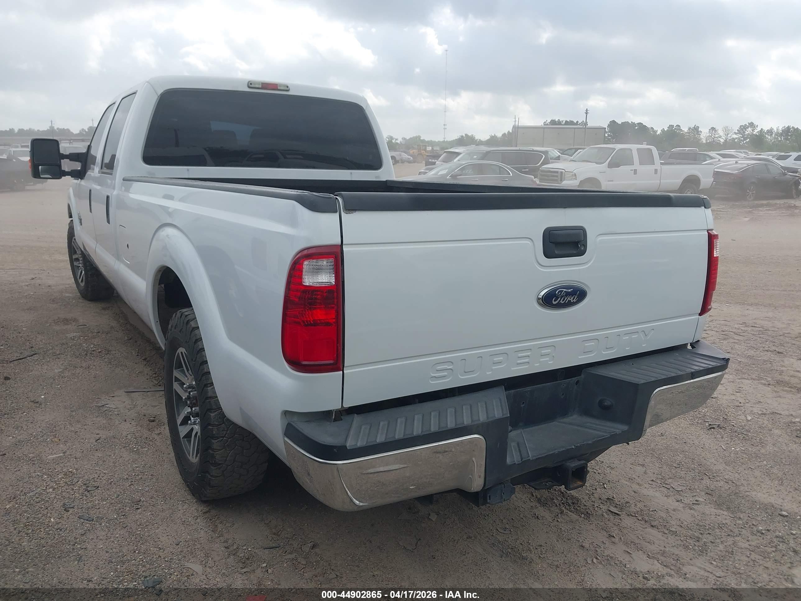 FORD F-350 image 3