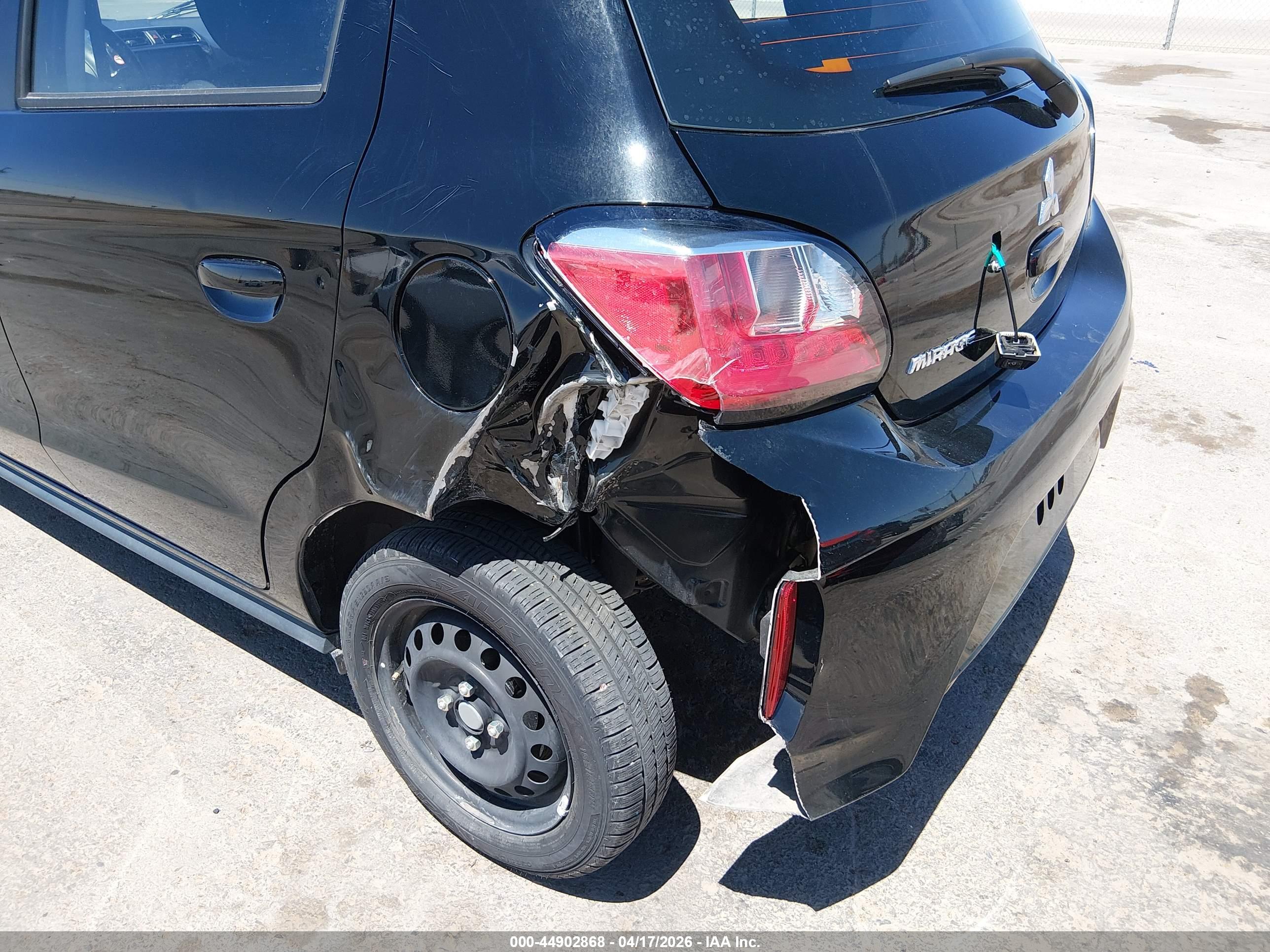 MITSUBISHI MIRAGE image 6