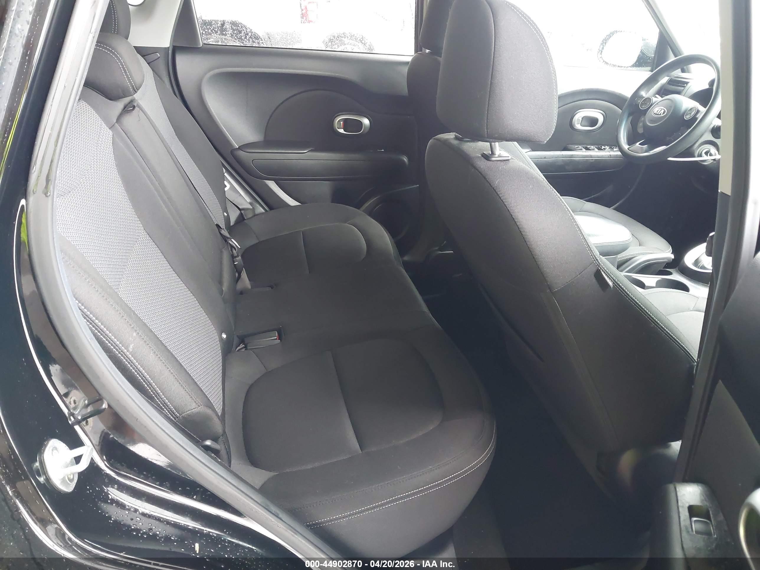 KIA SOUL image 8