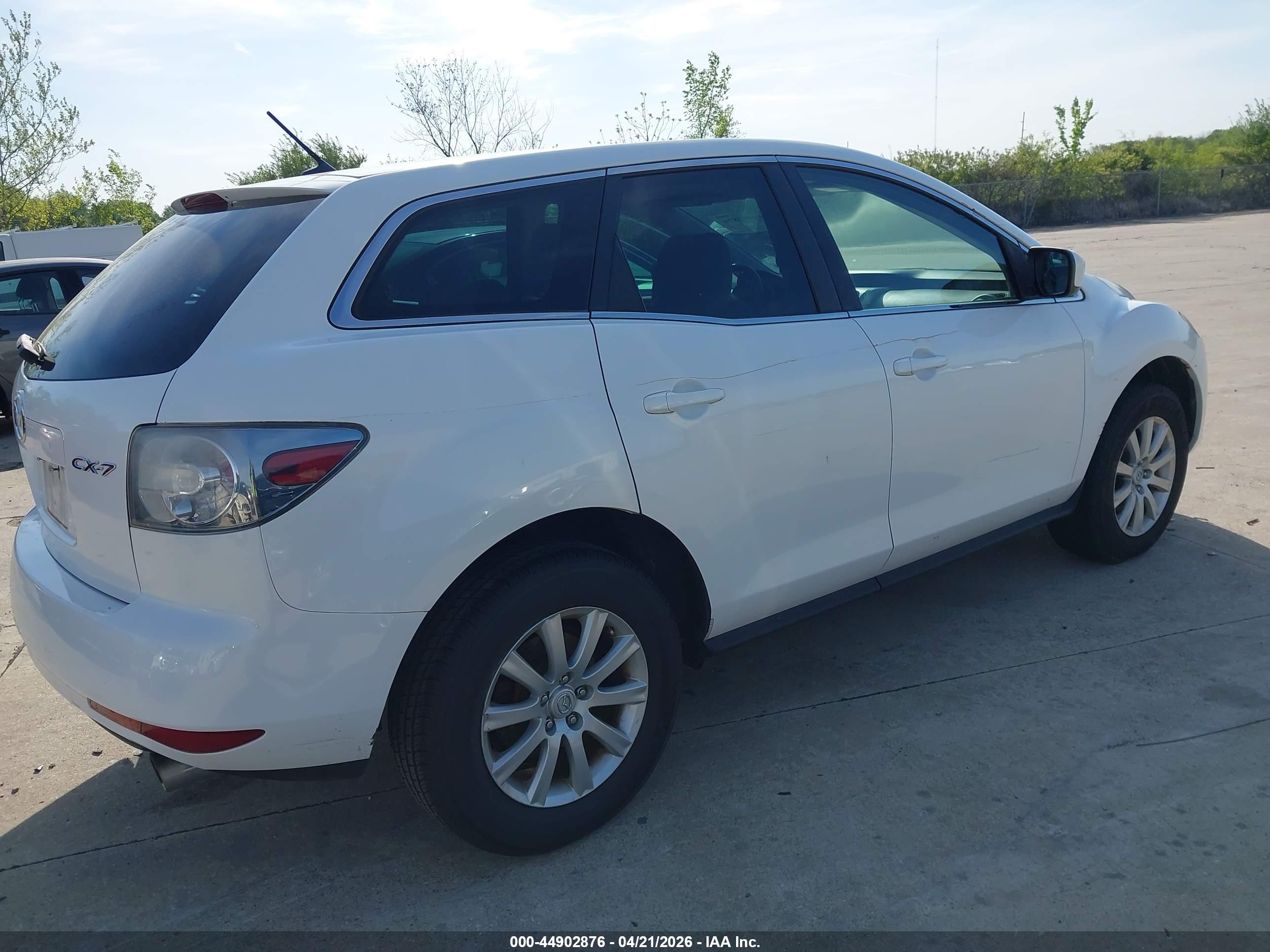MAZDA CX-7 image 4