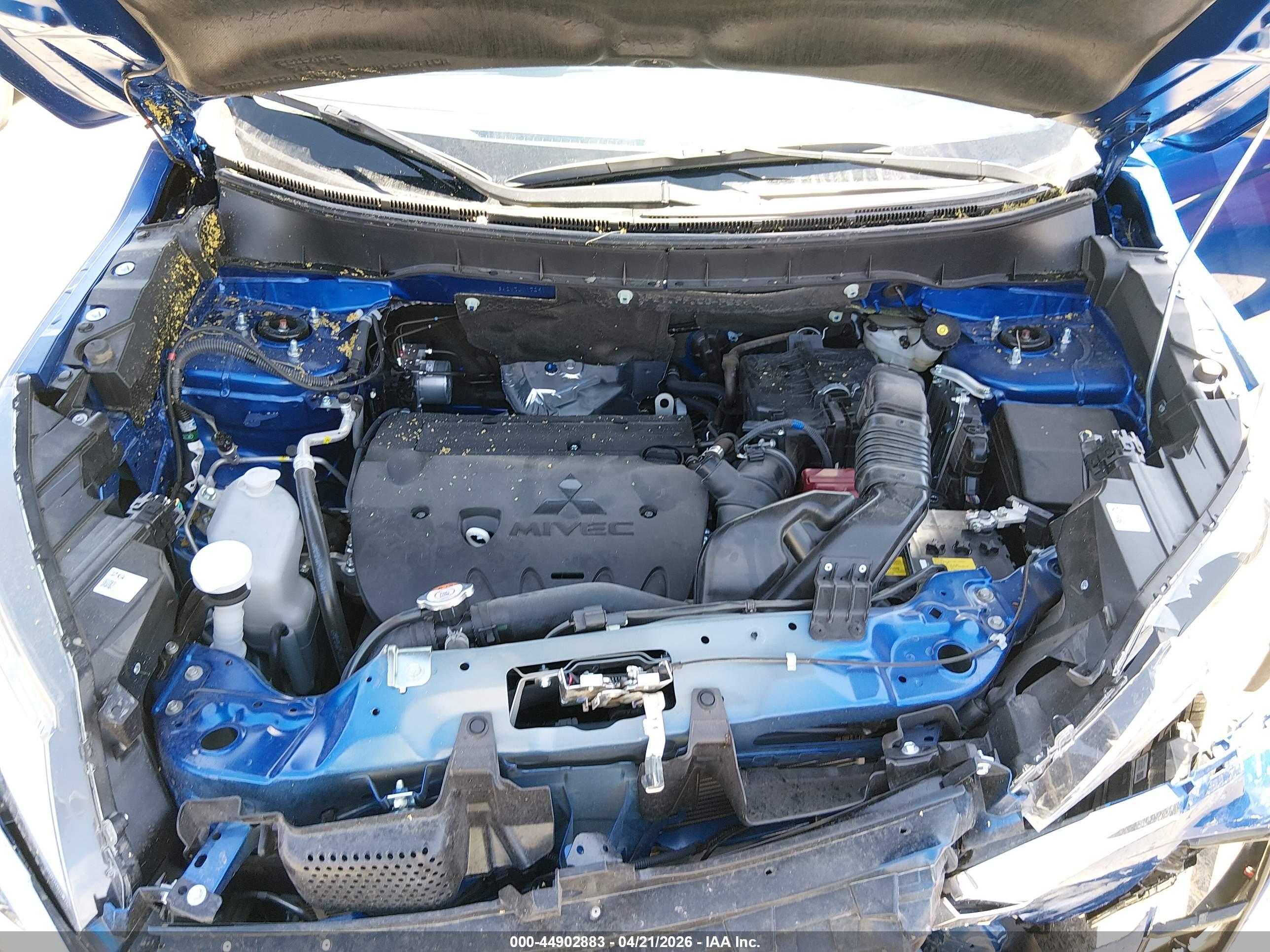 MITSUBISHI OUTLANDER image 10