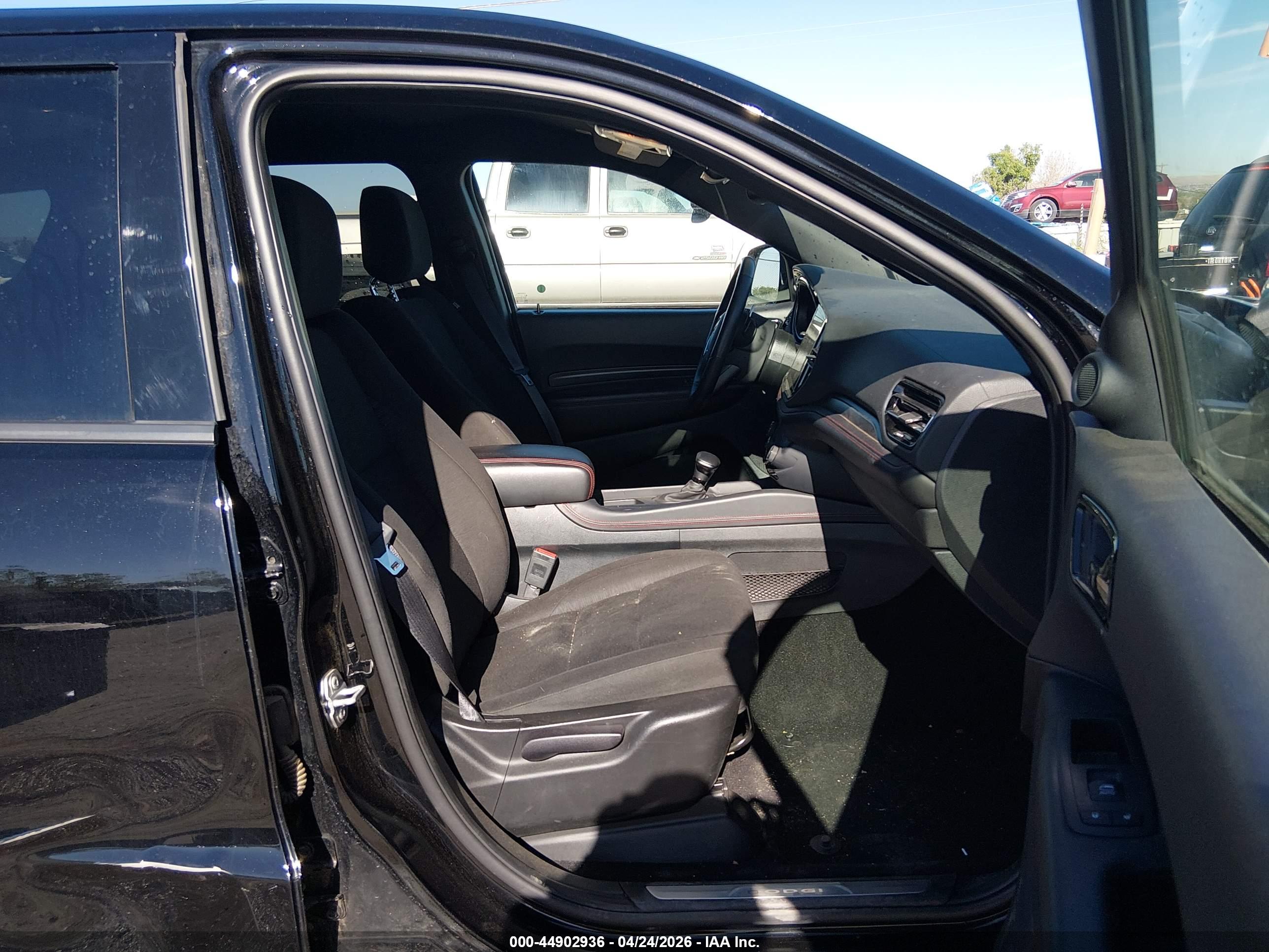 DODGE DURANGO image 5