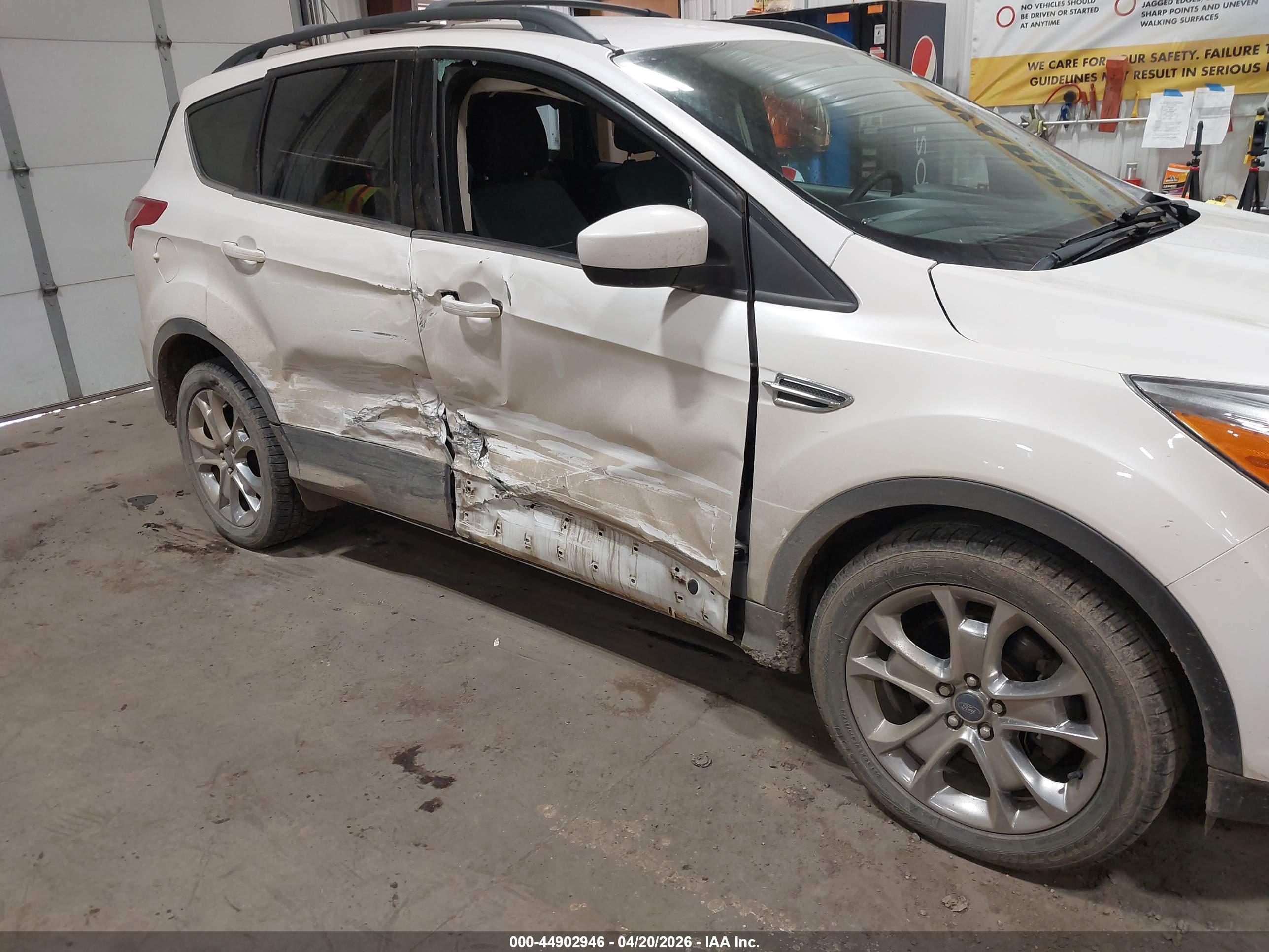 FORD ESCAPE image 6
