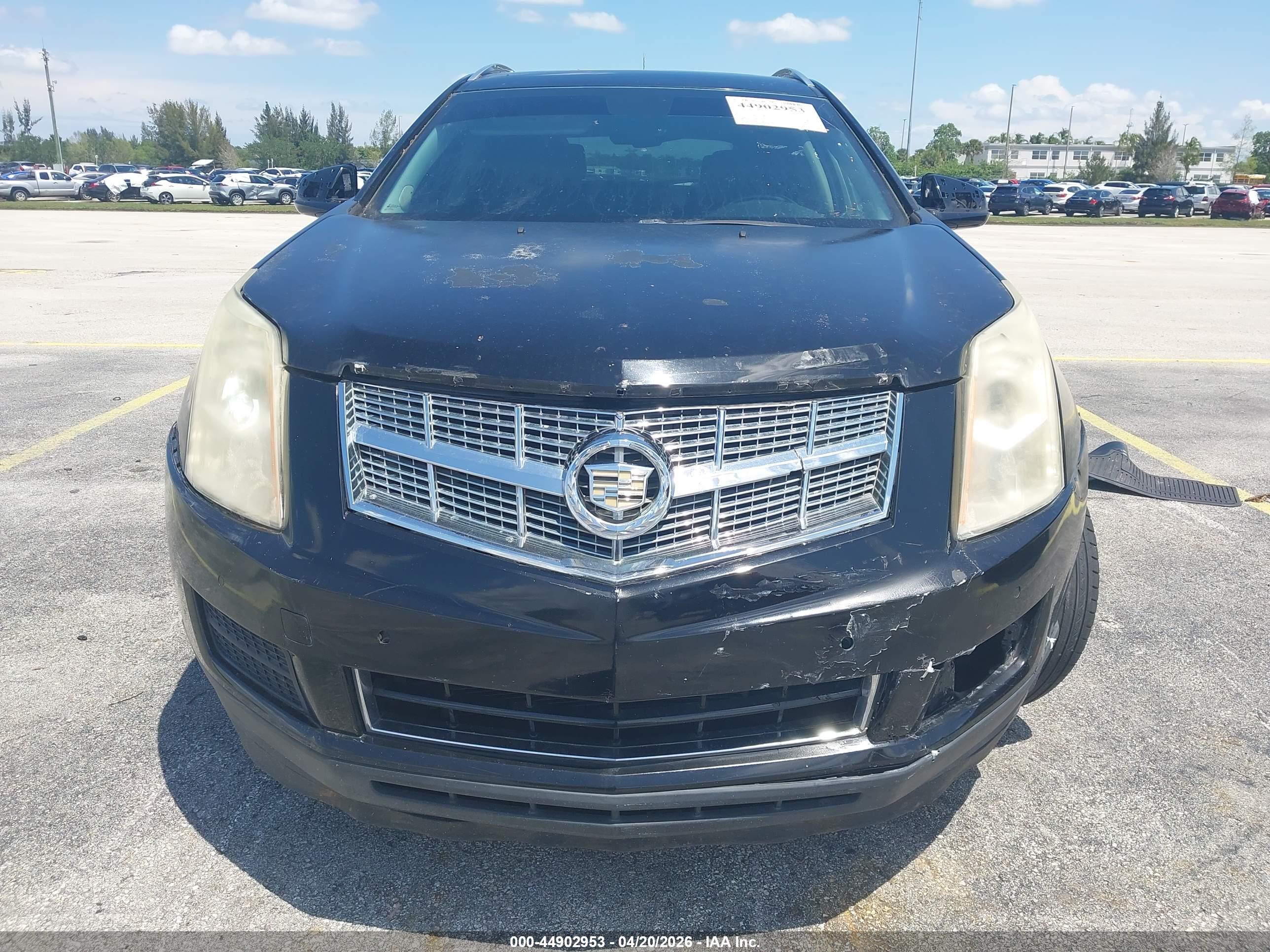 CADILLAC SRX image 6