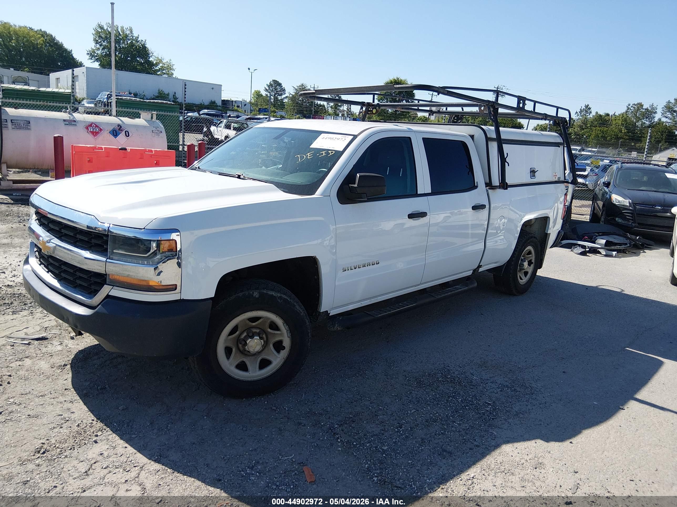 CHEVROLET SILVERADO image 2