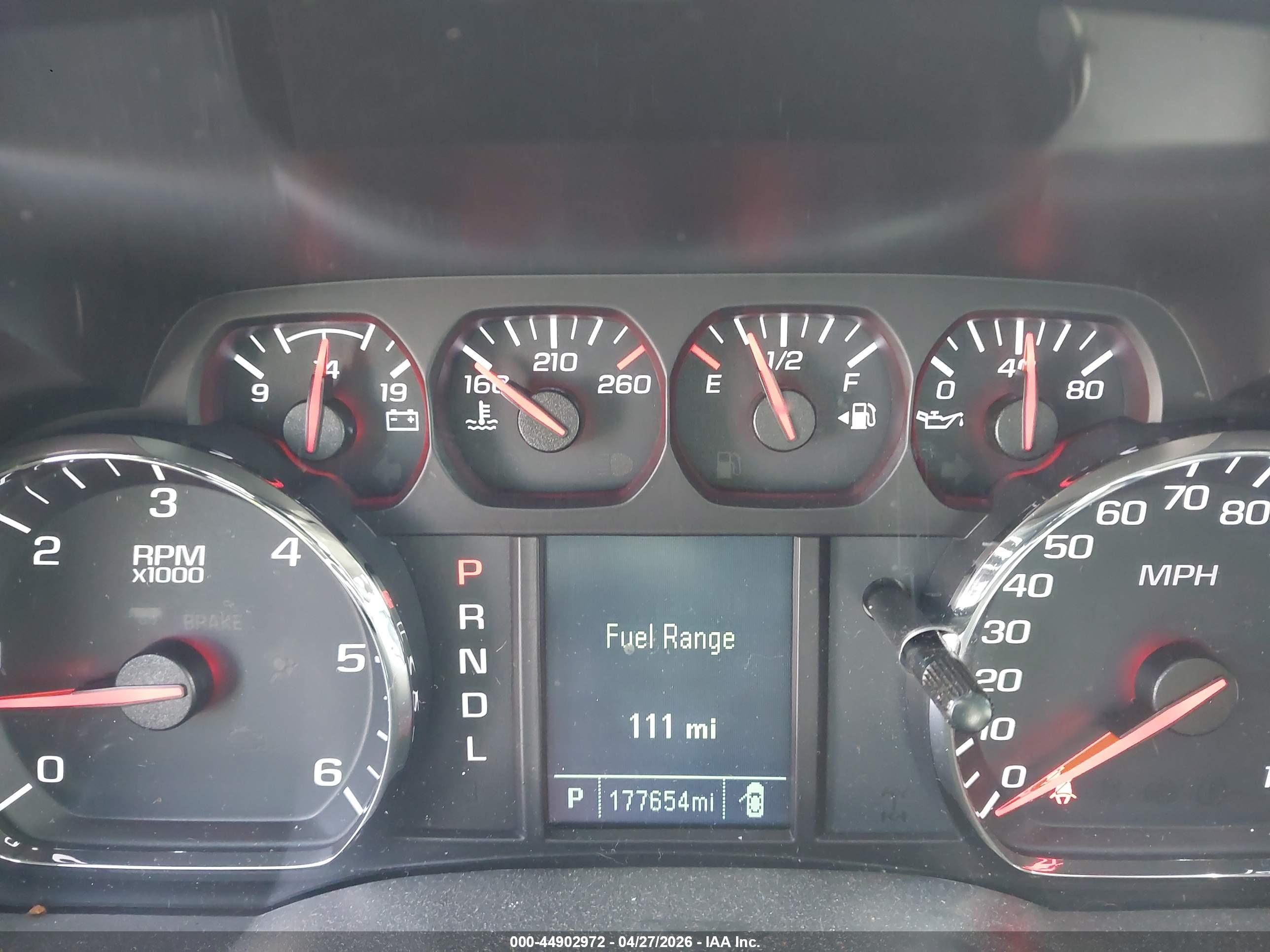 CHEVROLET SILVERADO image 7