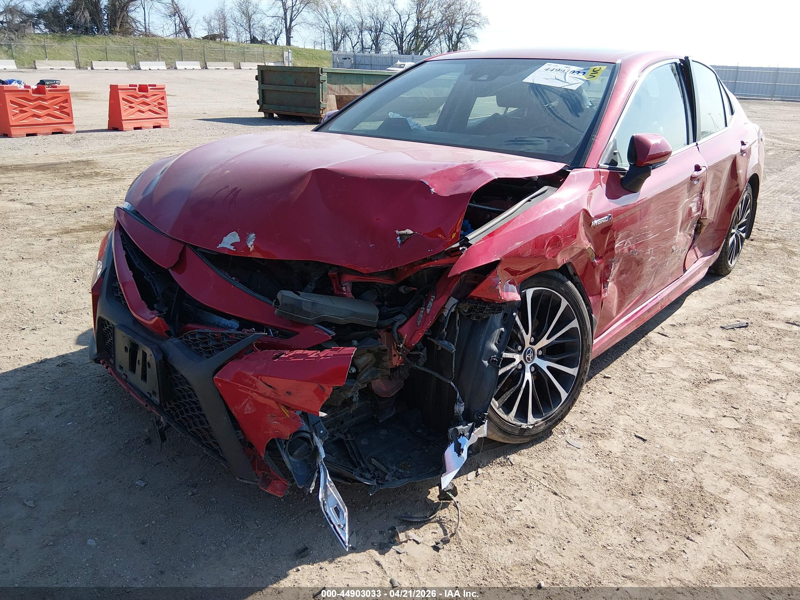TOYOTA CAMRY image 6
