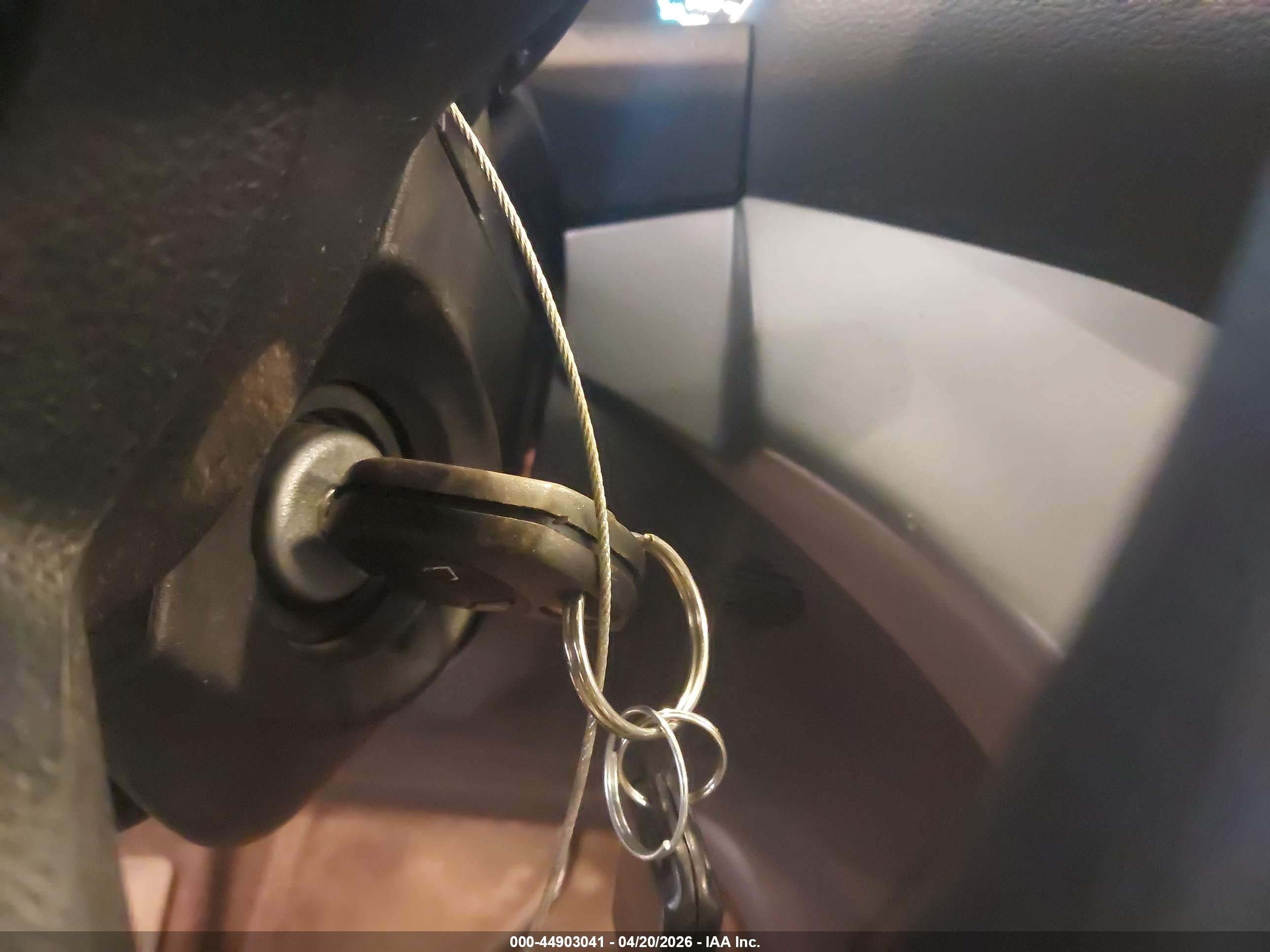 FORD ESCAPE image 11