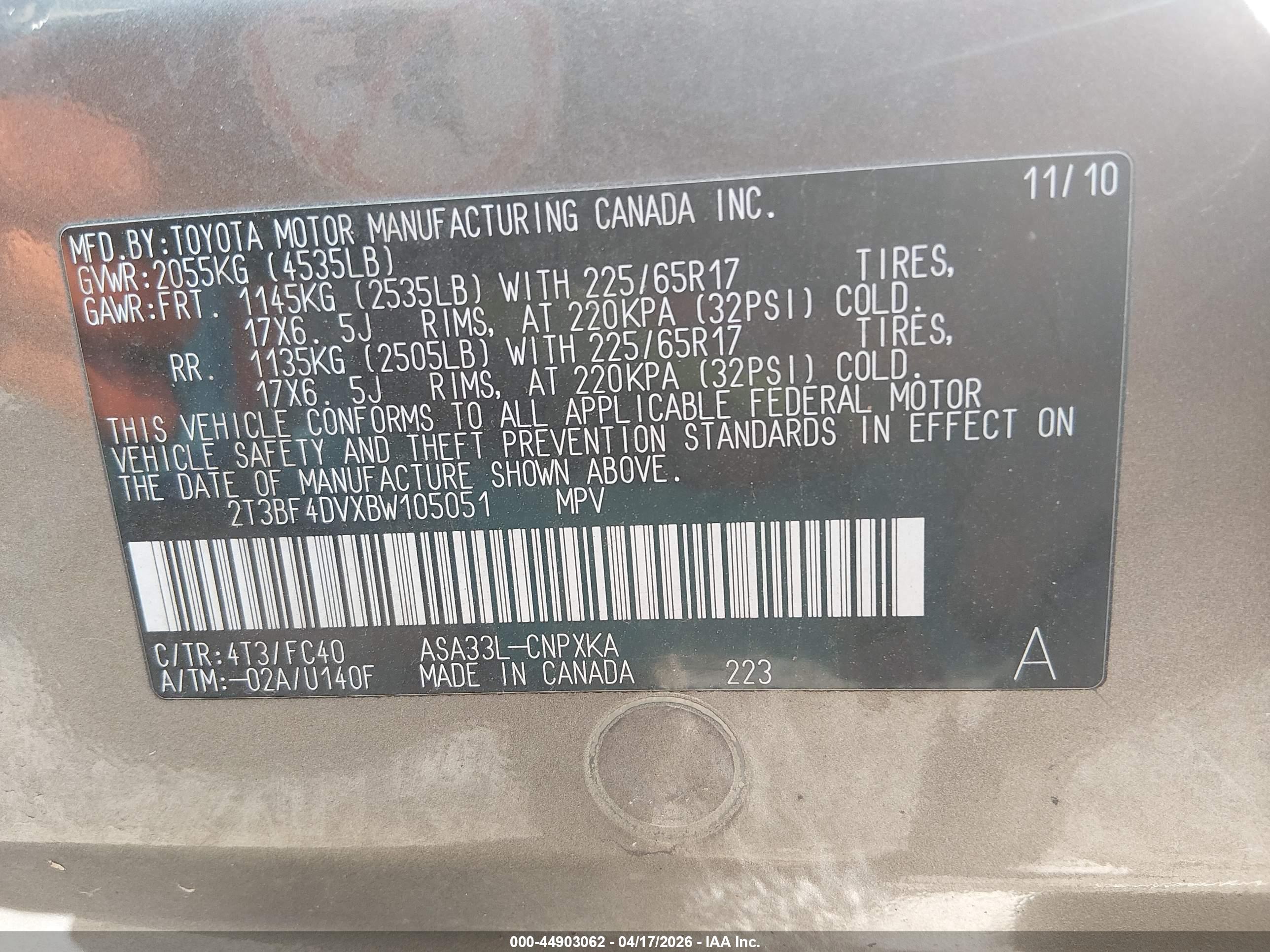 TOYOTA RAV4 image 9