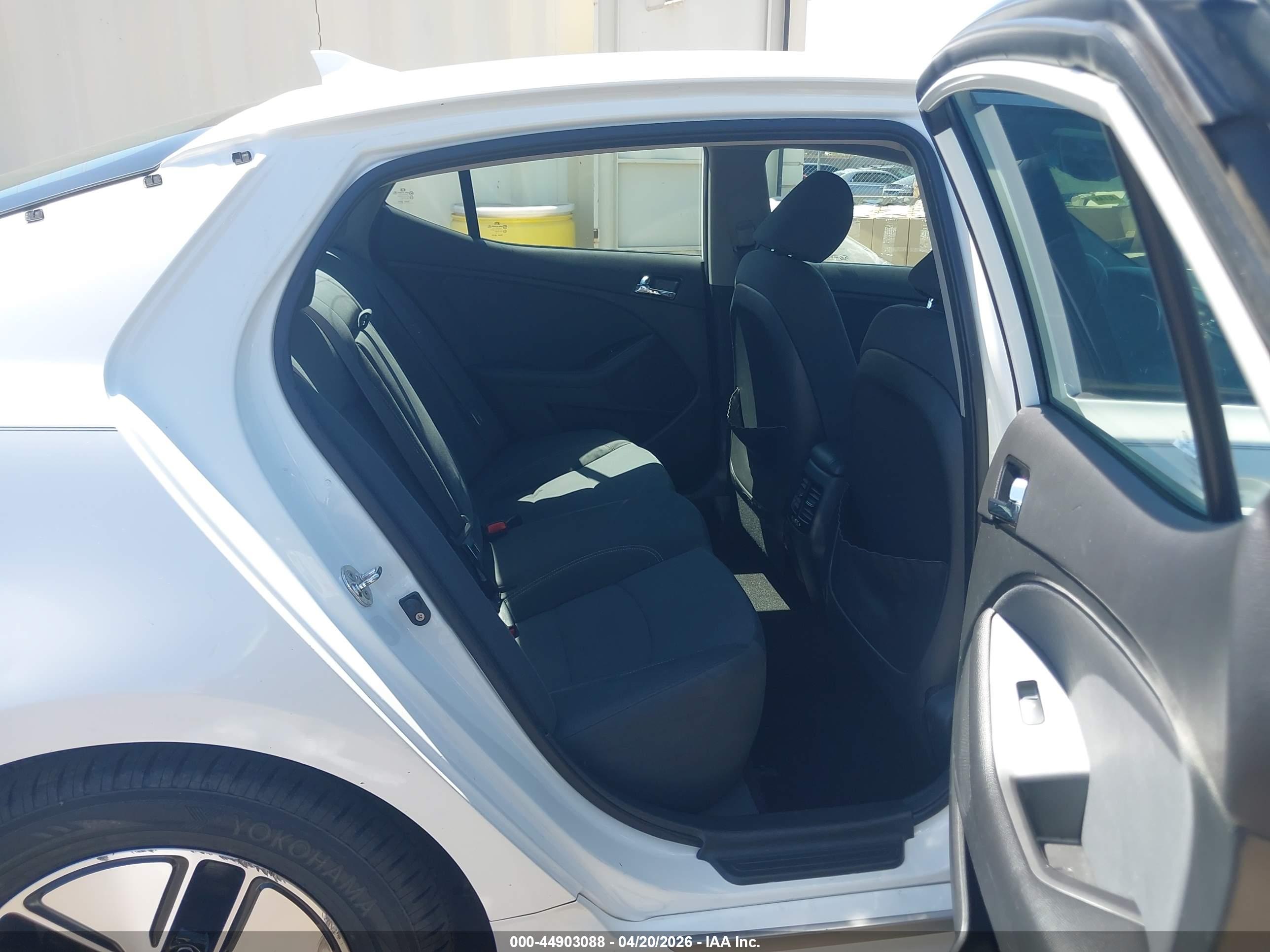 KIA OPTIMA image 8