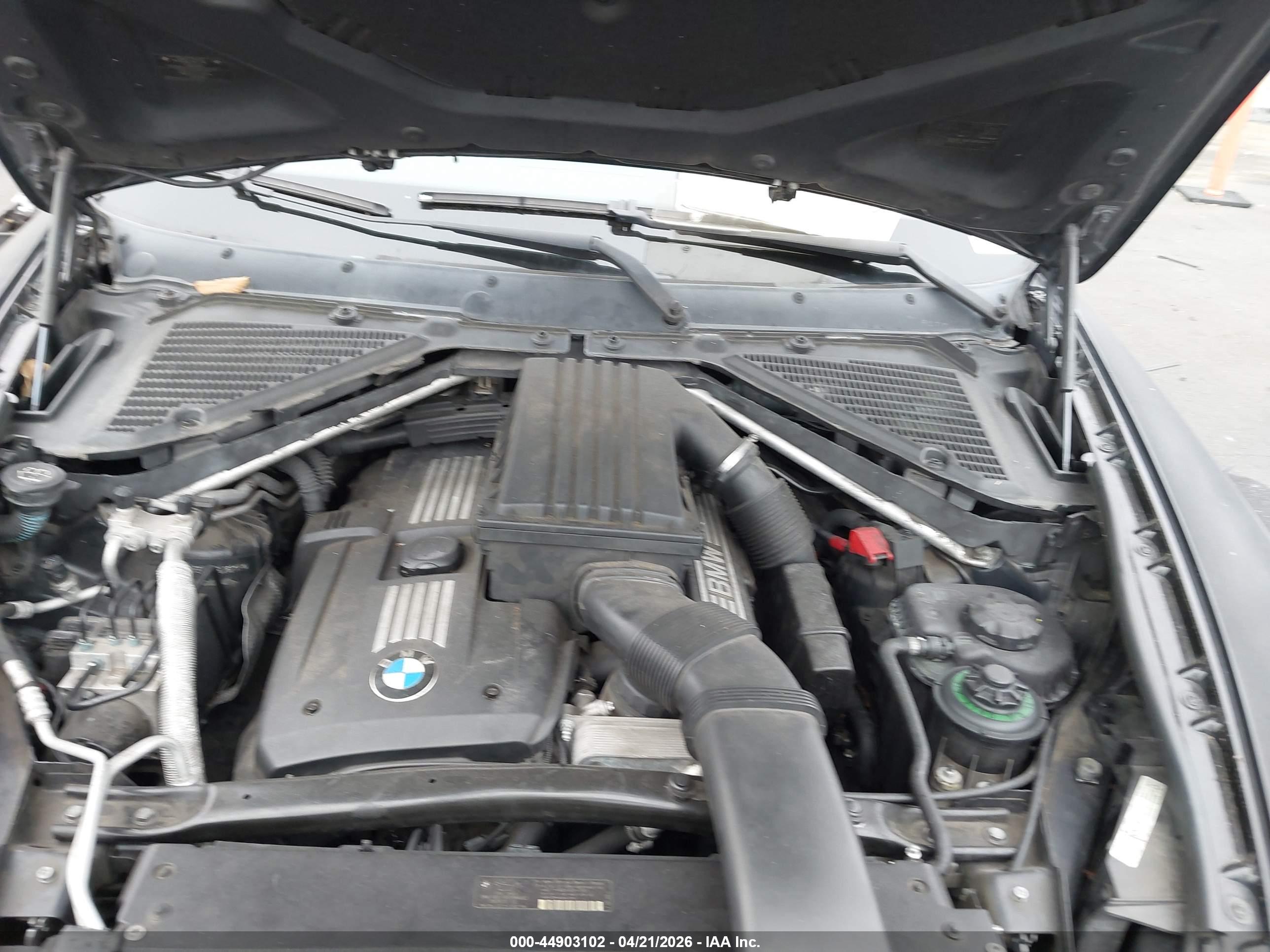 BMW X5 image 10