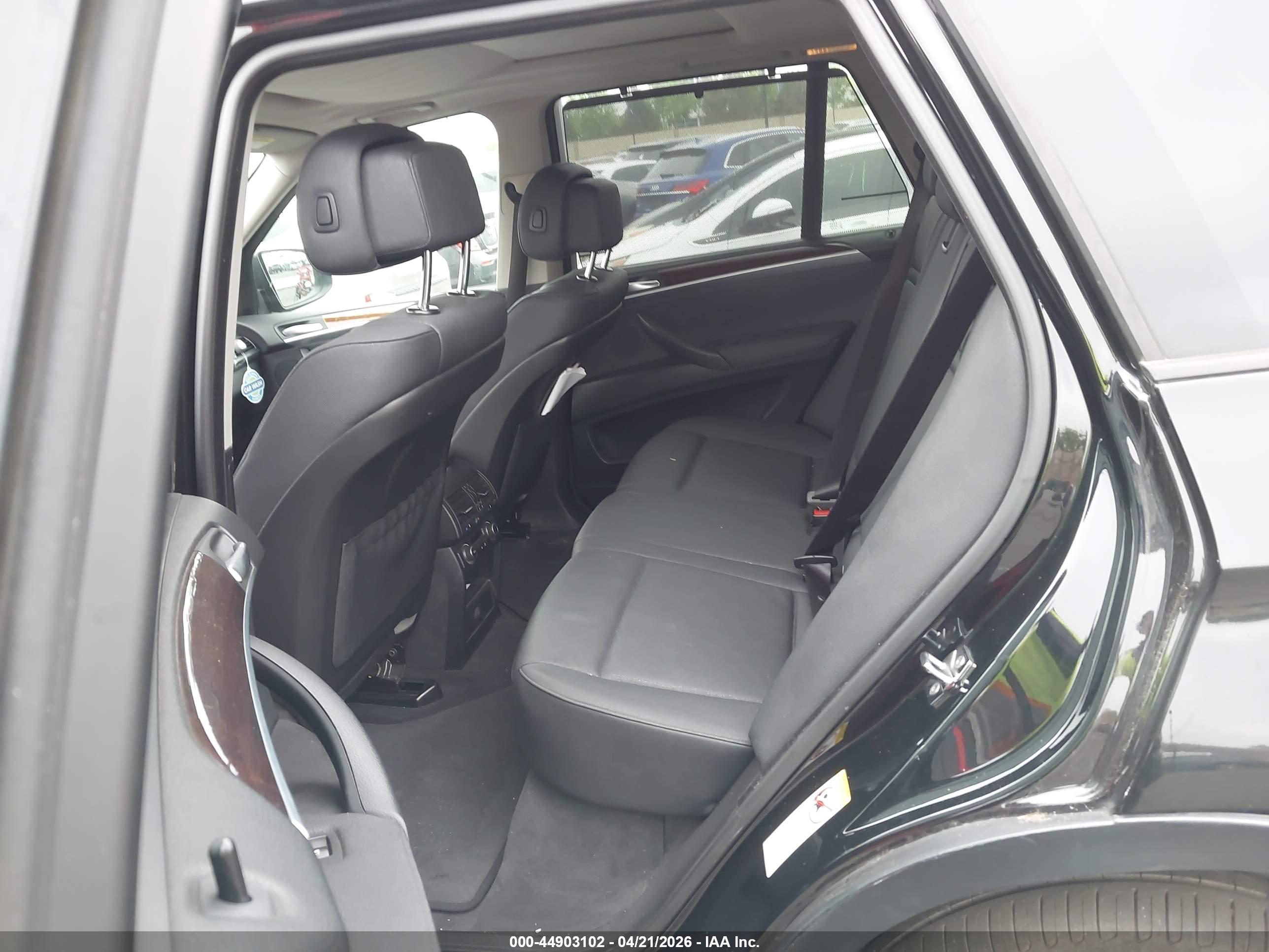 BMW X5 image 8