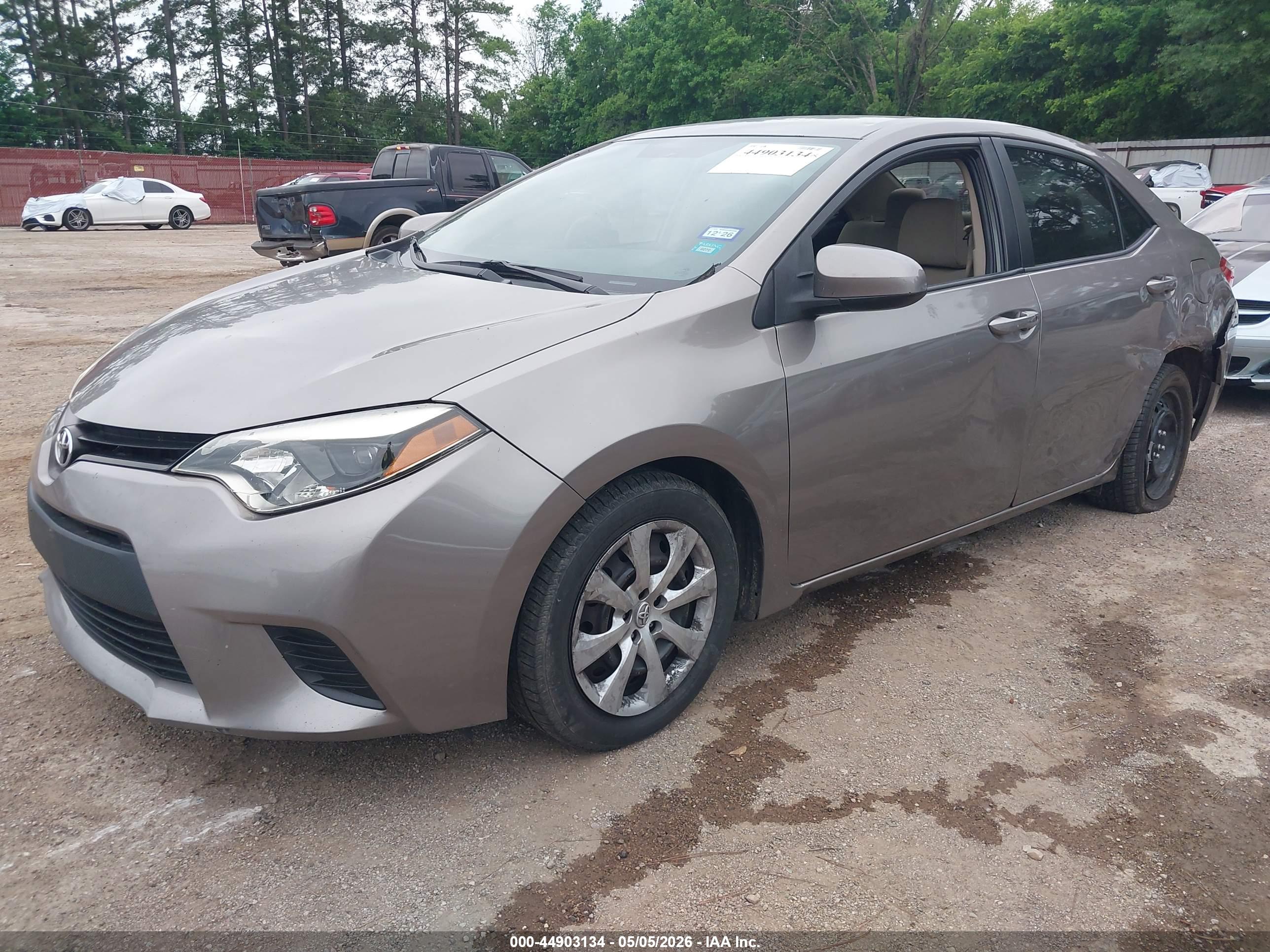 TOYOTA COROLLA image 2