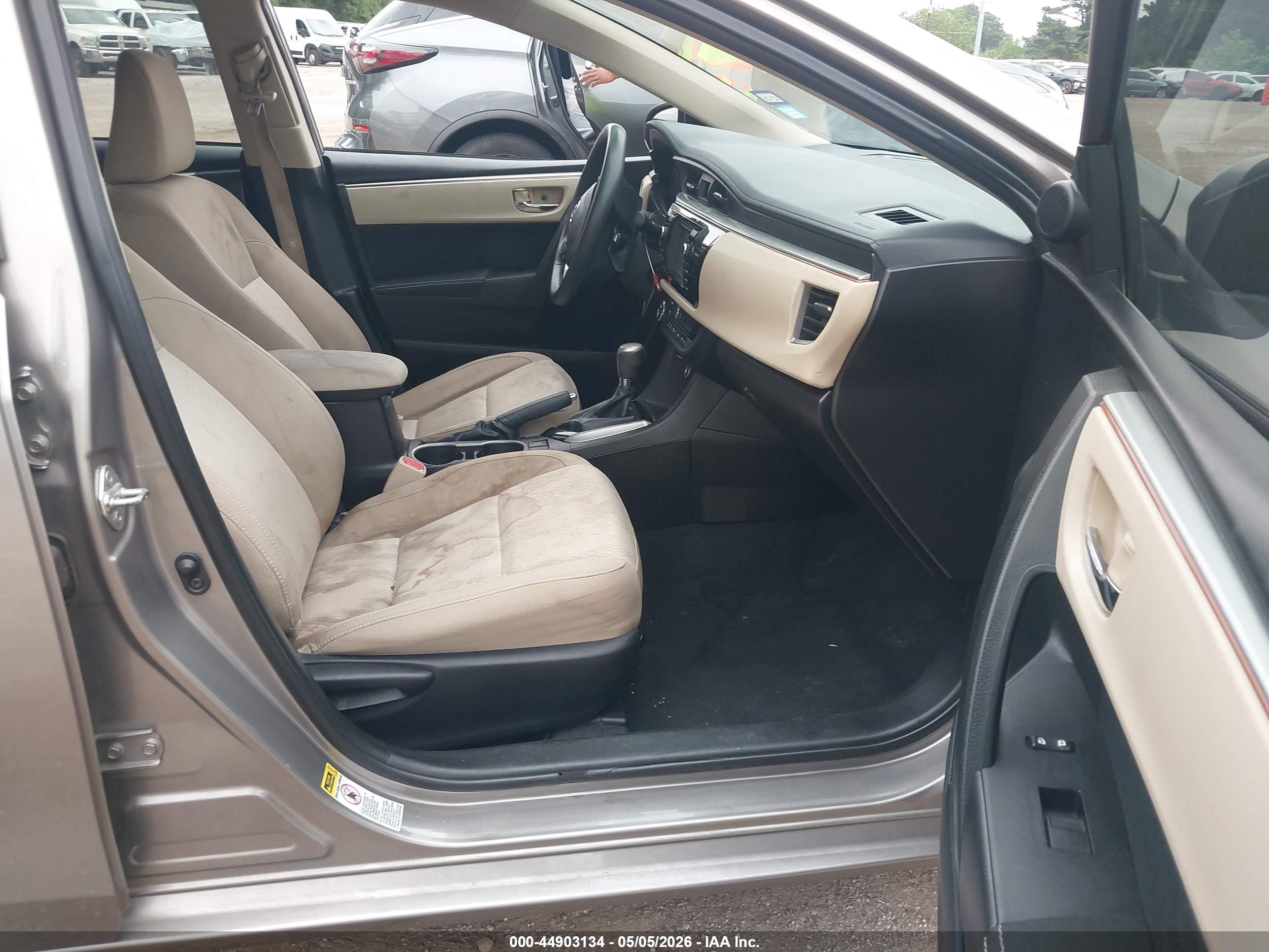 TOYOTA COROLLA image 5