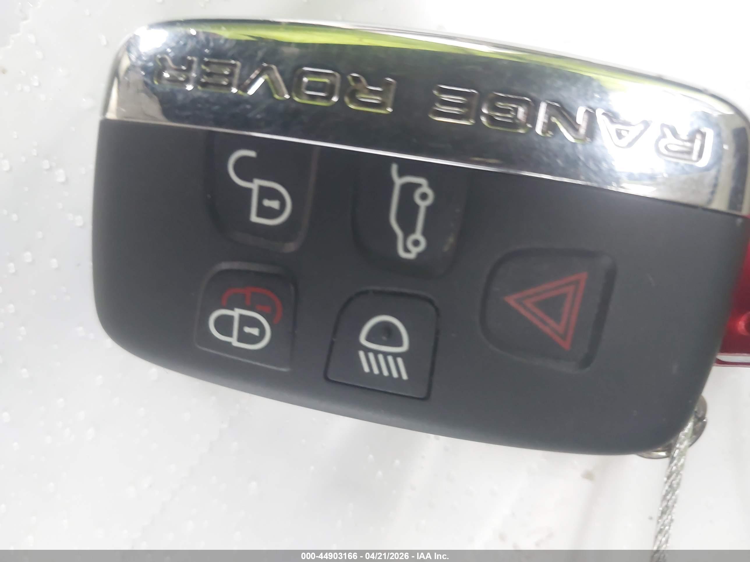 LAND ROVER image 11
