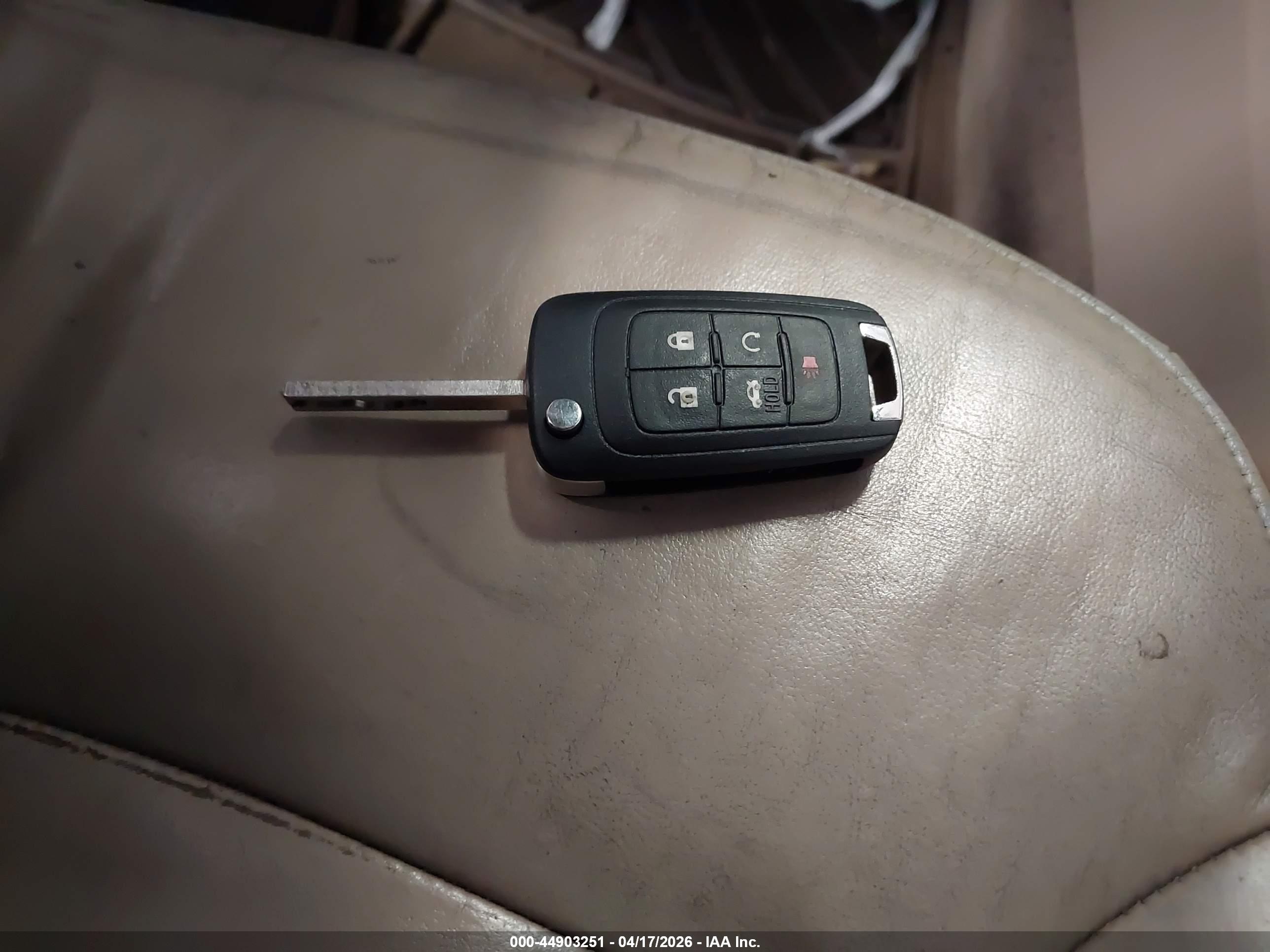 BUICK LACROSSE image 11