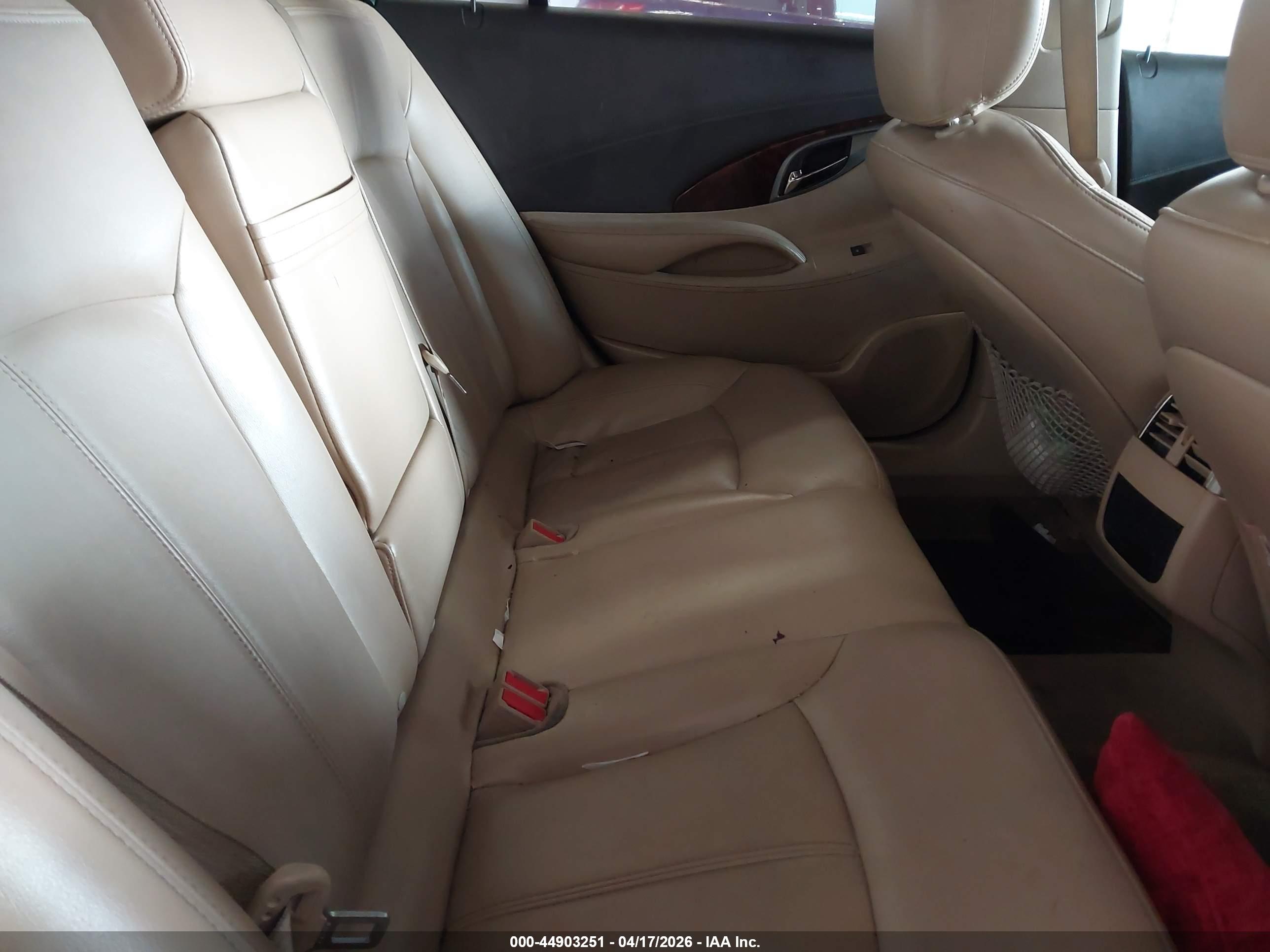 BUICK LACROSSE image 8