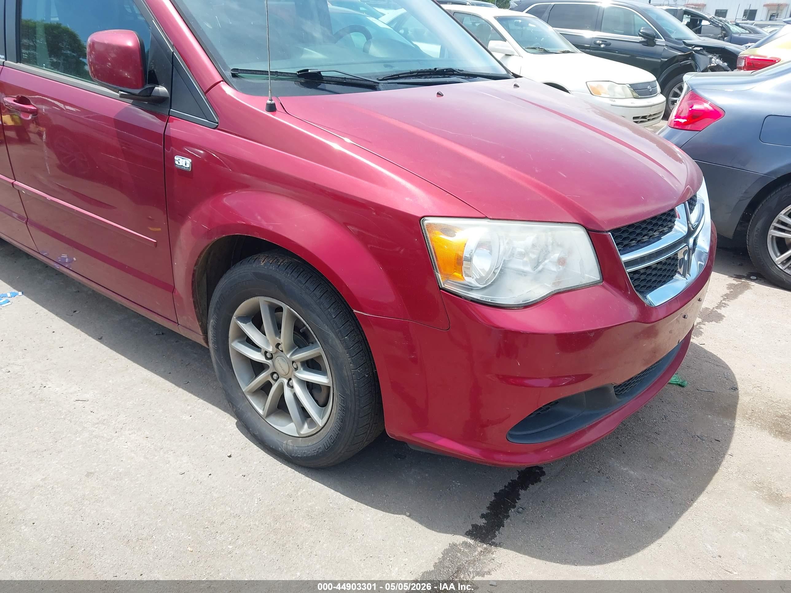 DODGE GRAND image 6