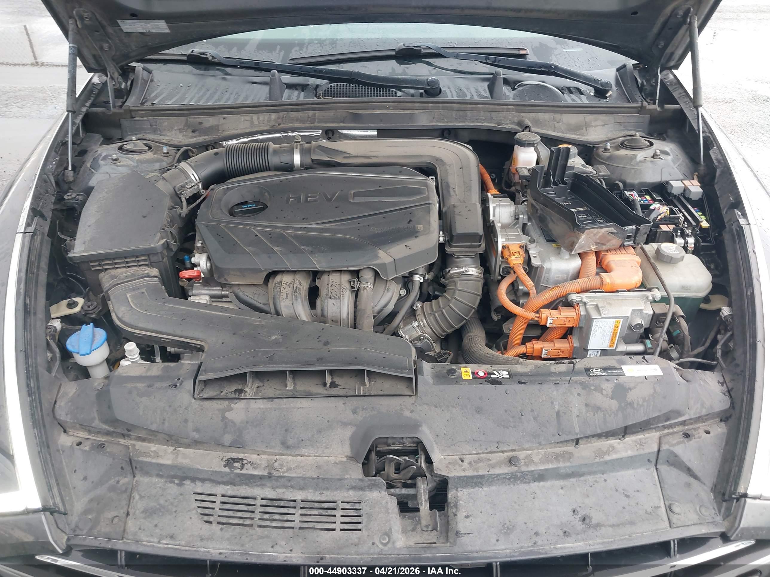 HYUNDAI SONATA image 10