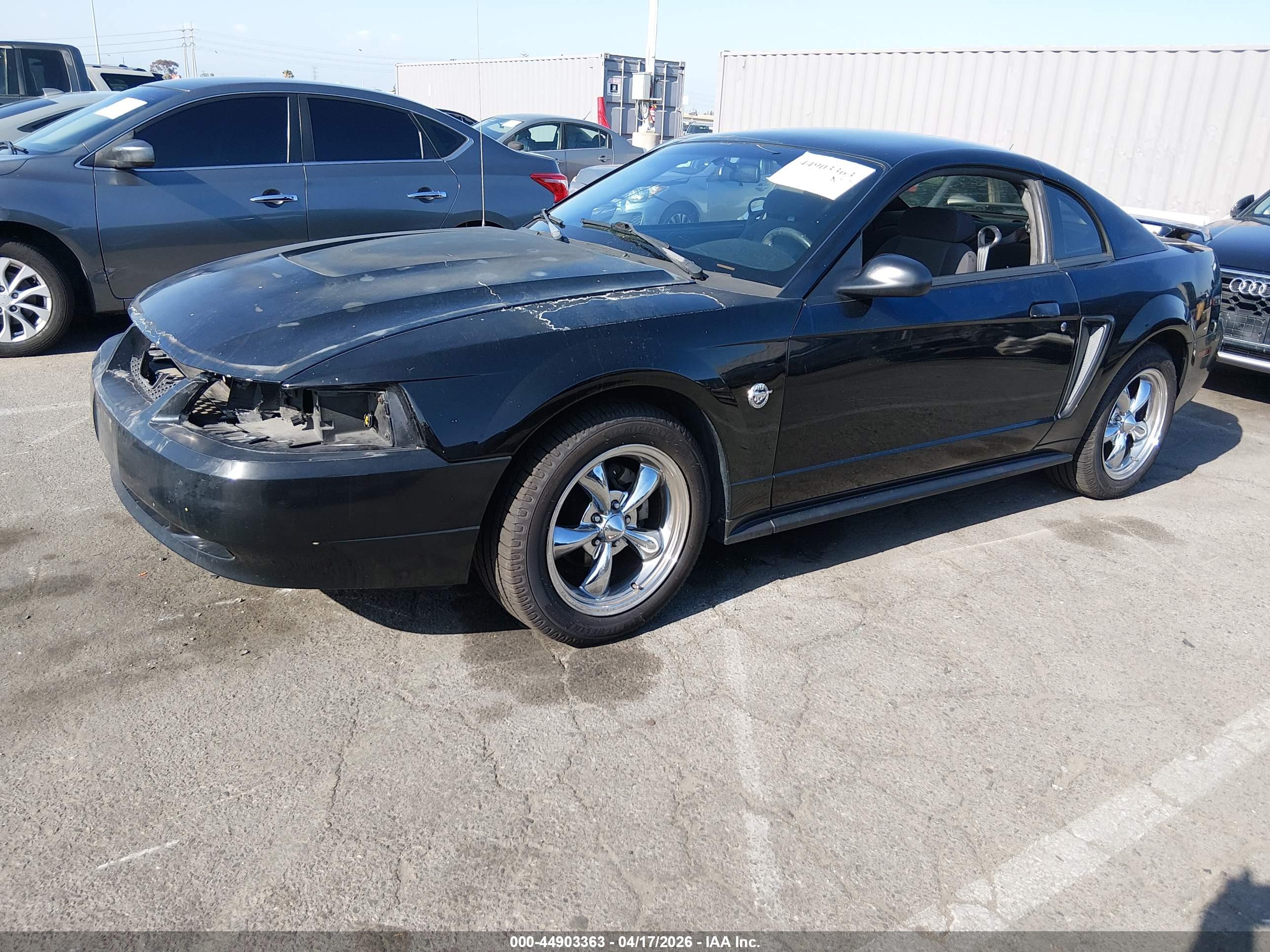 FORD MUSTANG image 2