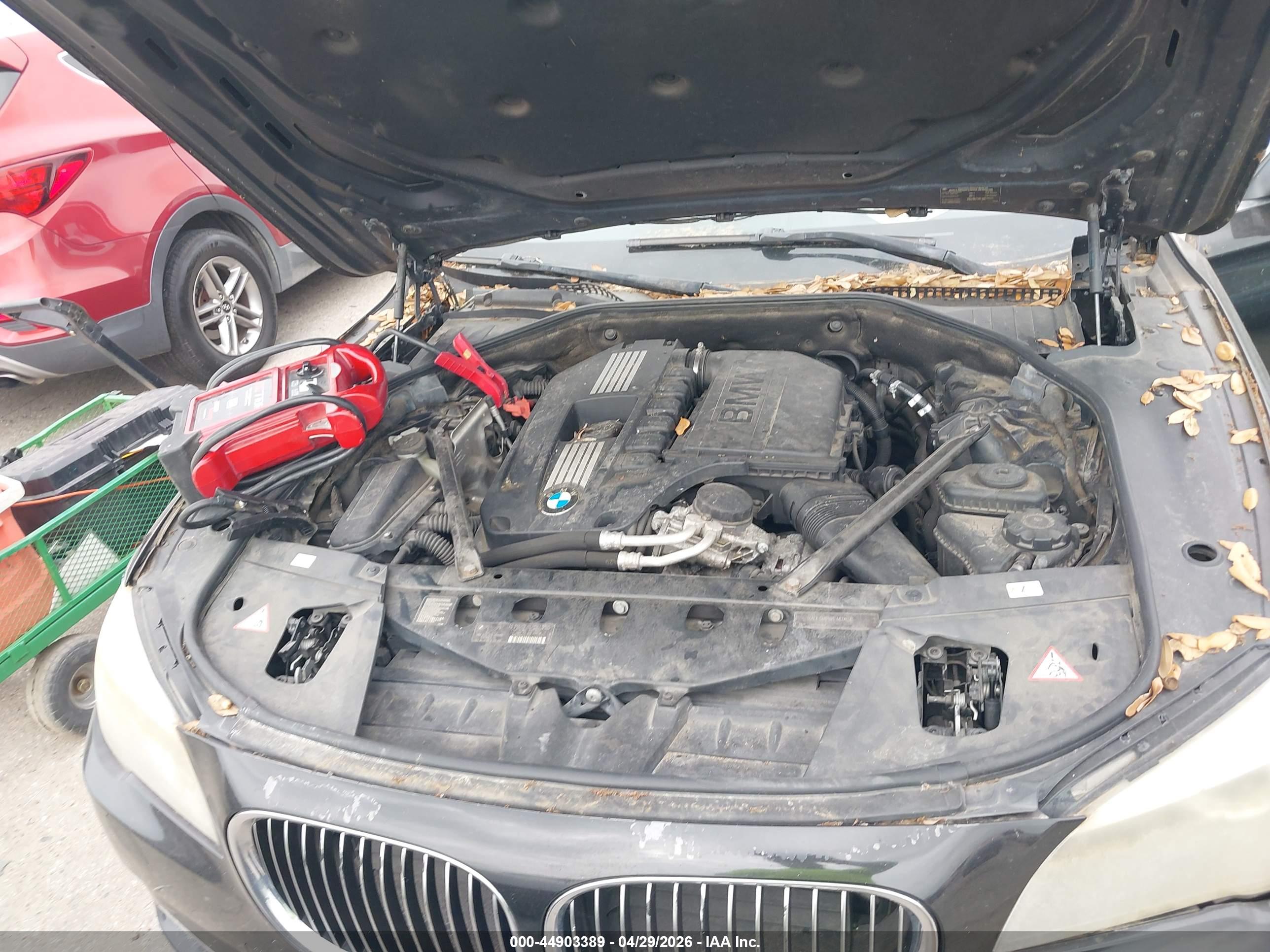 BMW 740LI image 10