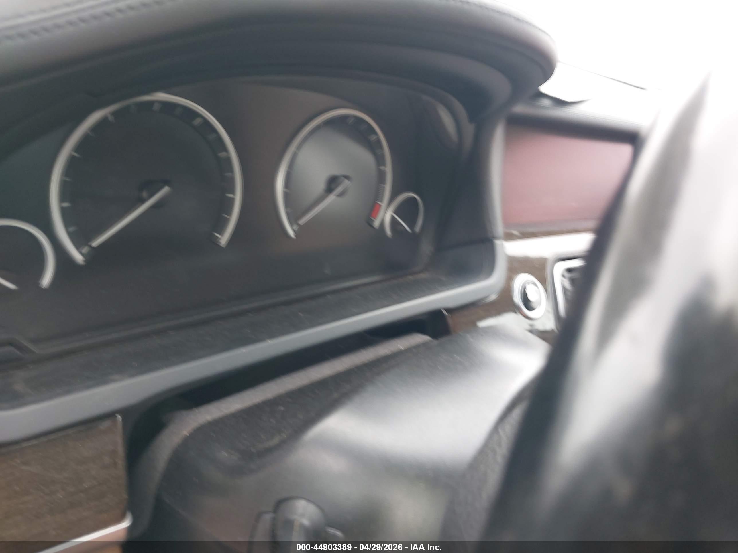 BMW 740LI image 7