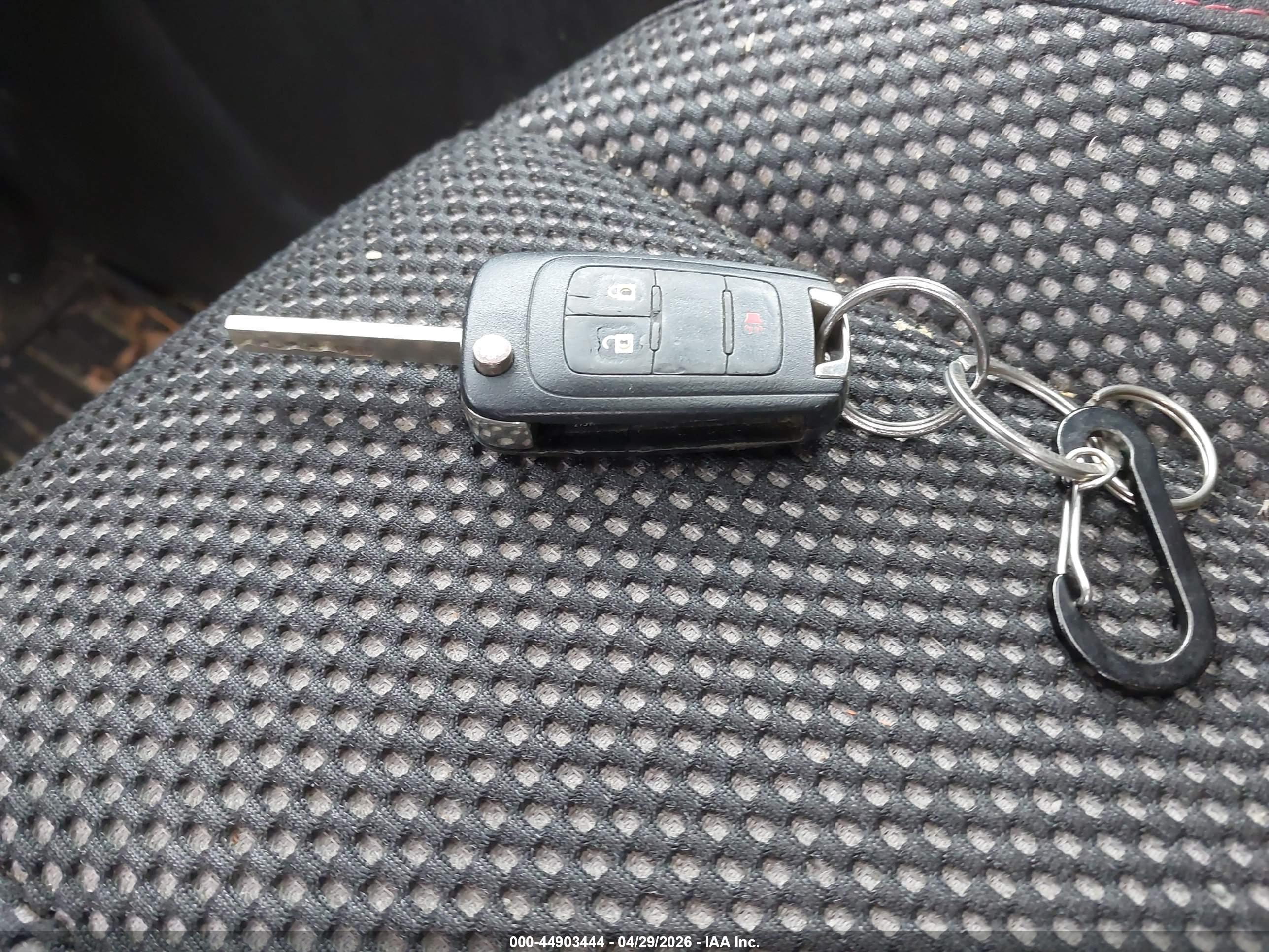 CHEVROLET EQUINOX image 11