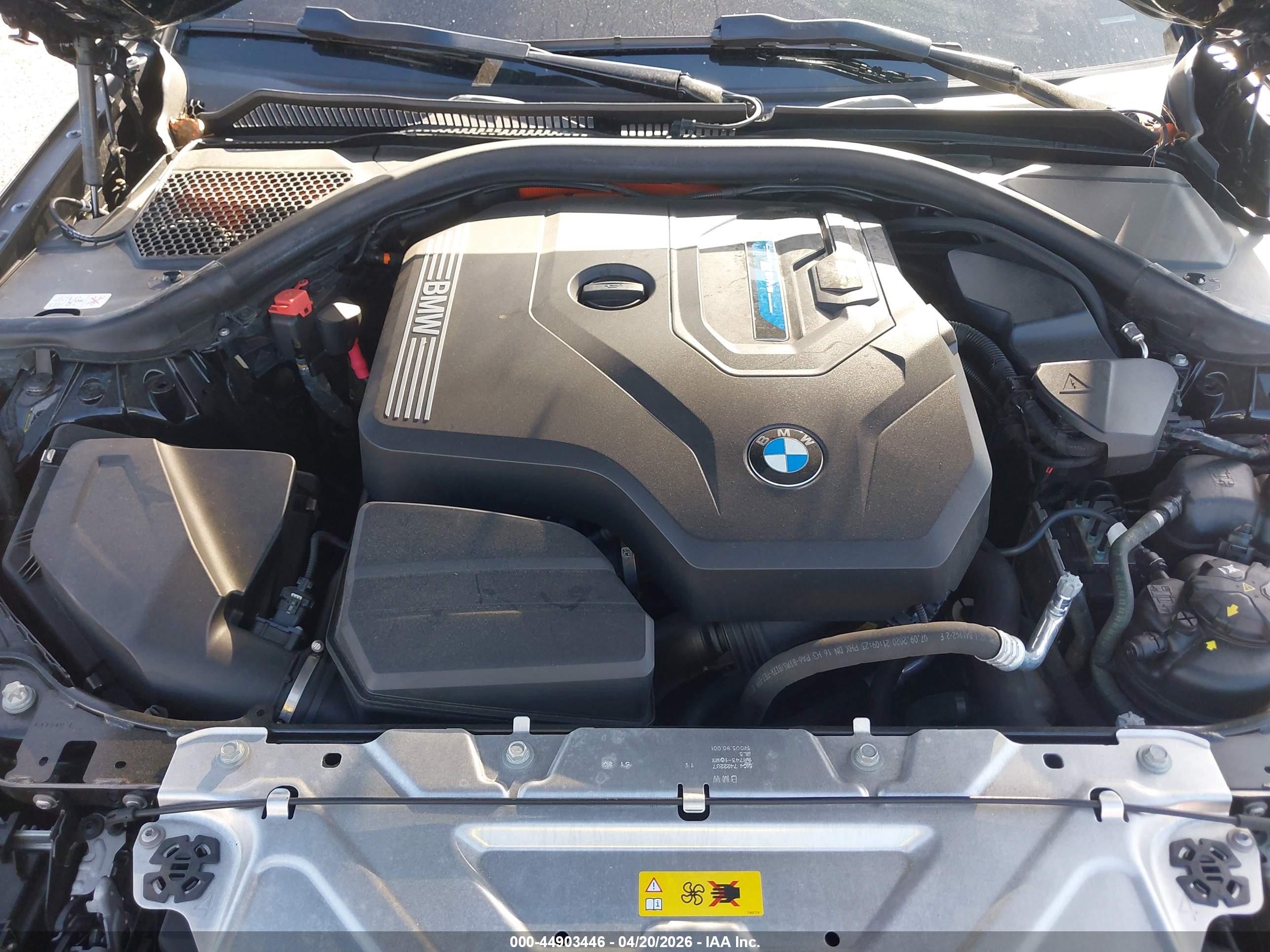 BMW 330E image 10