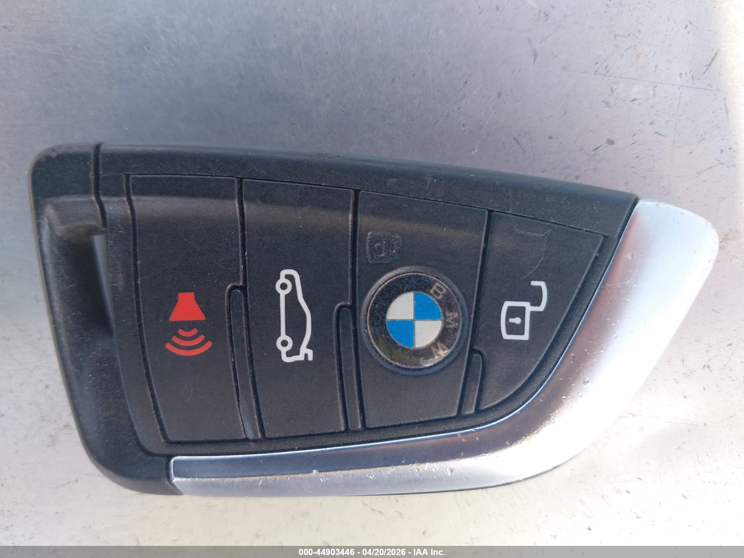 BMW 330E image 11