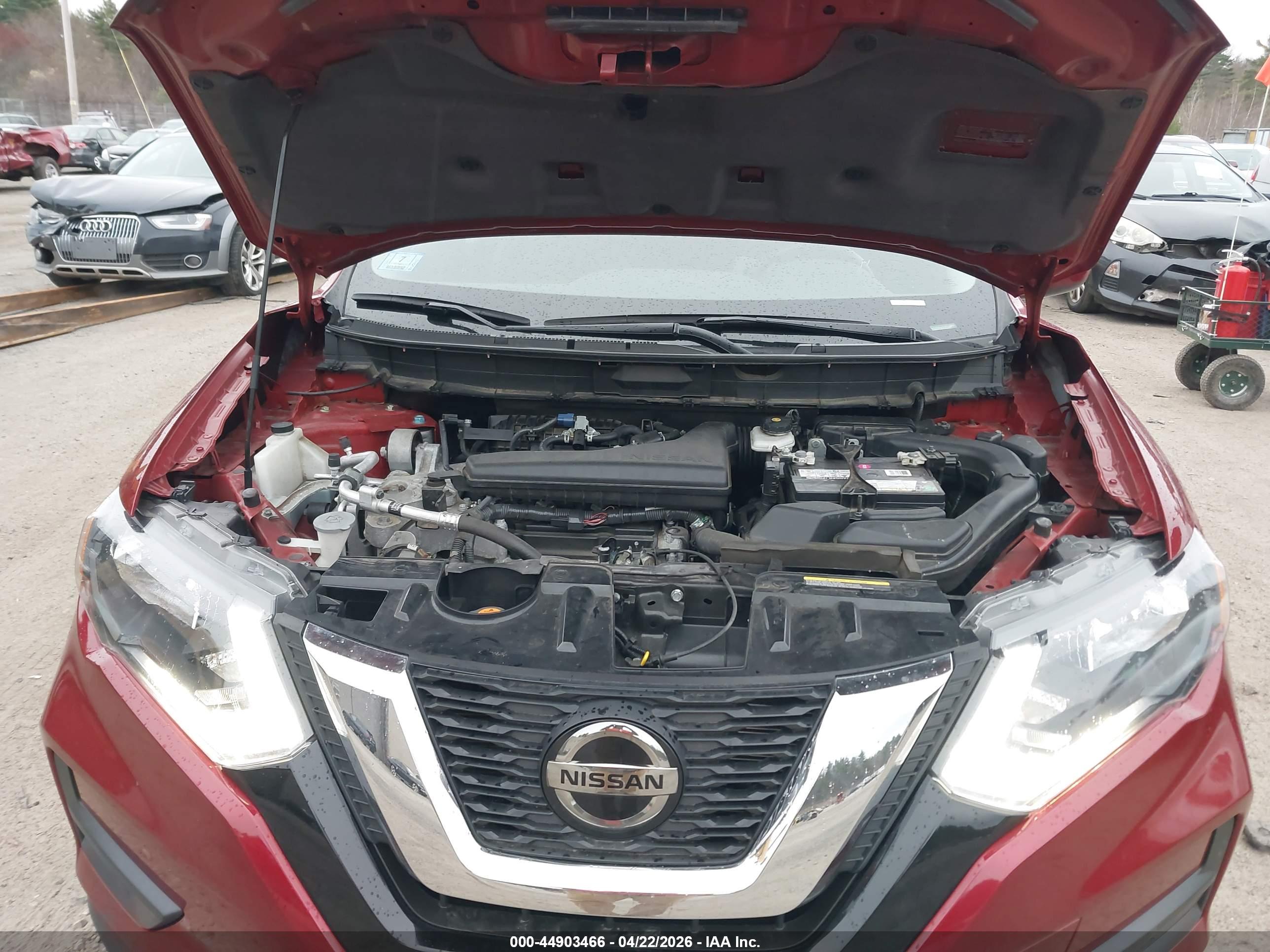 NISSAN ROGUE image 10