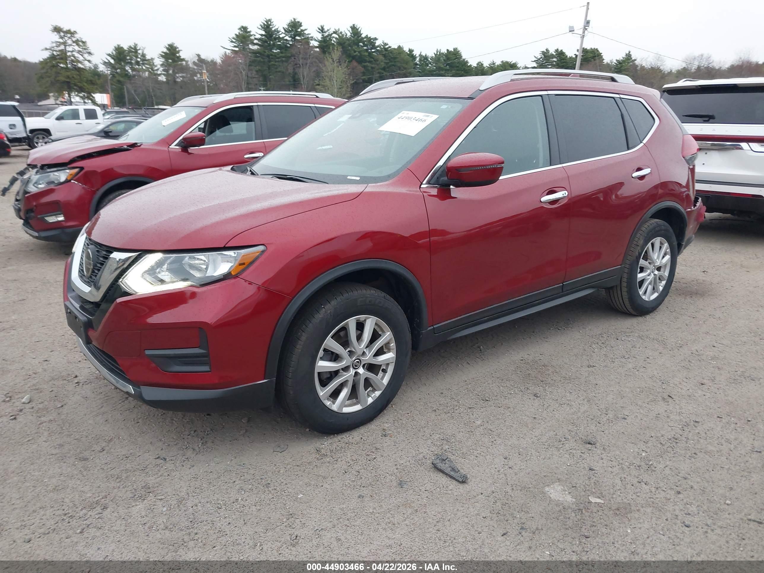 NISSAN ROGUE image 2