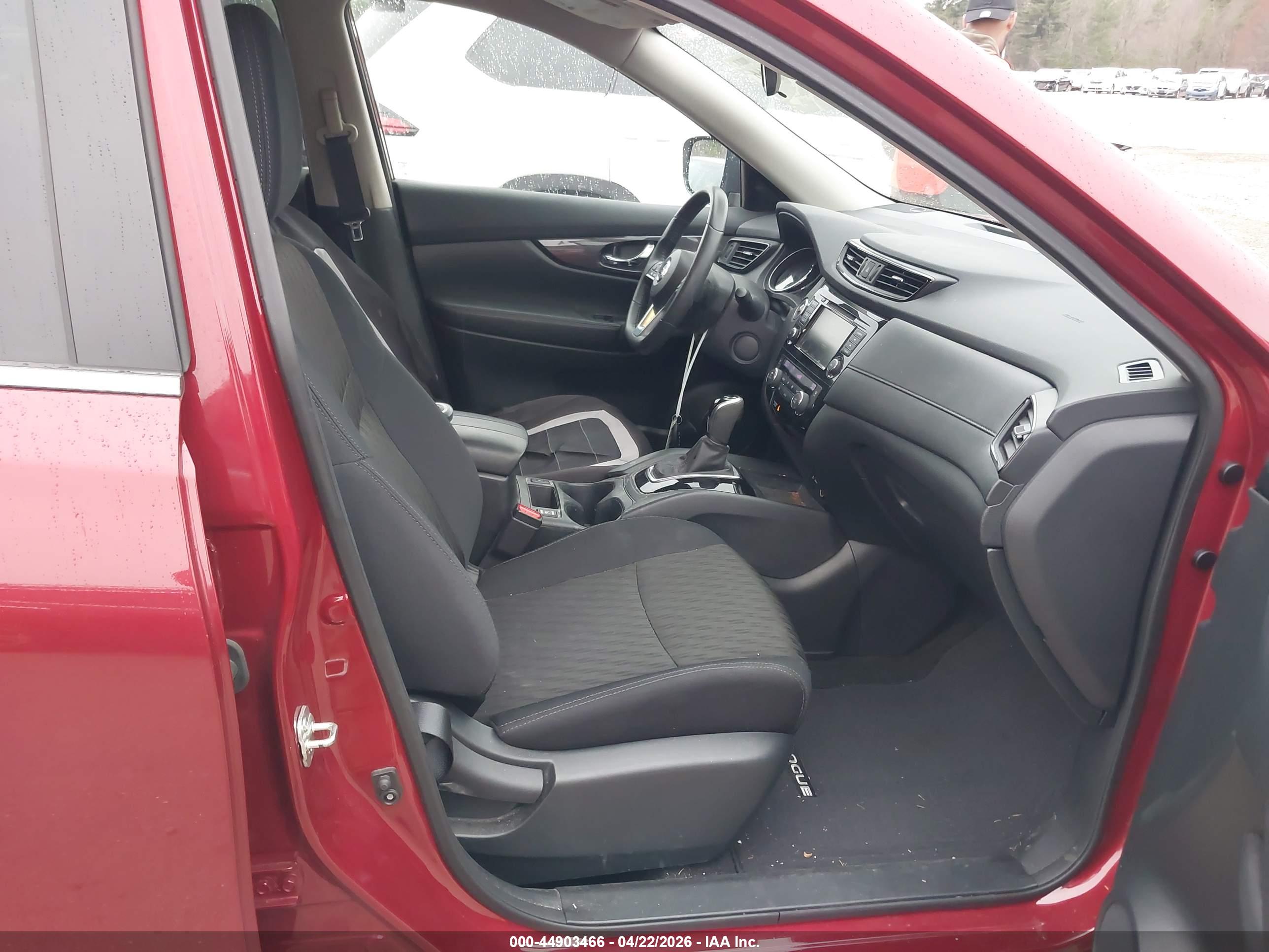 NISSAN ROGUE image 5