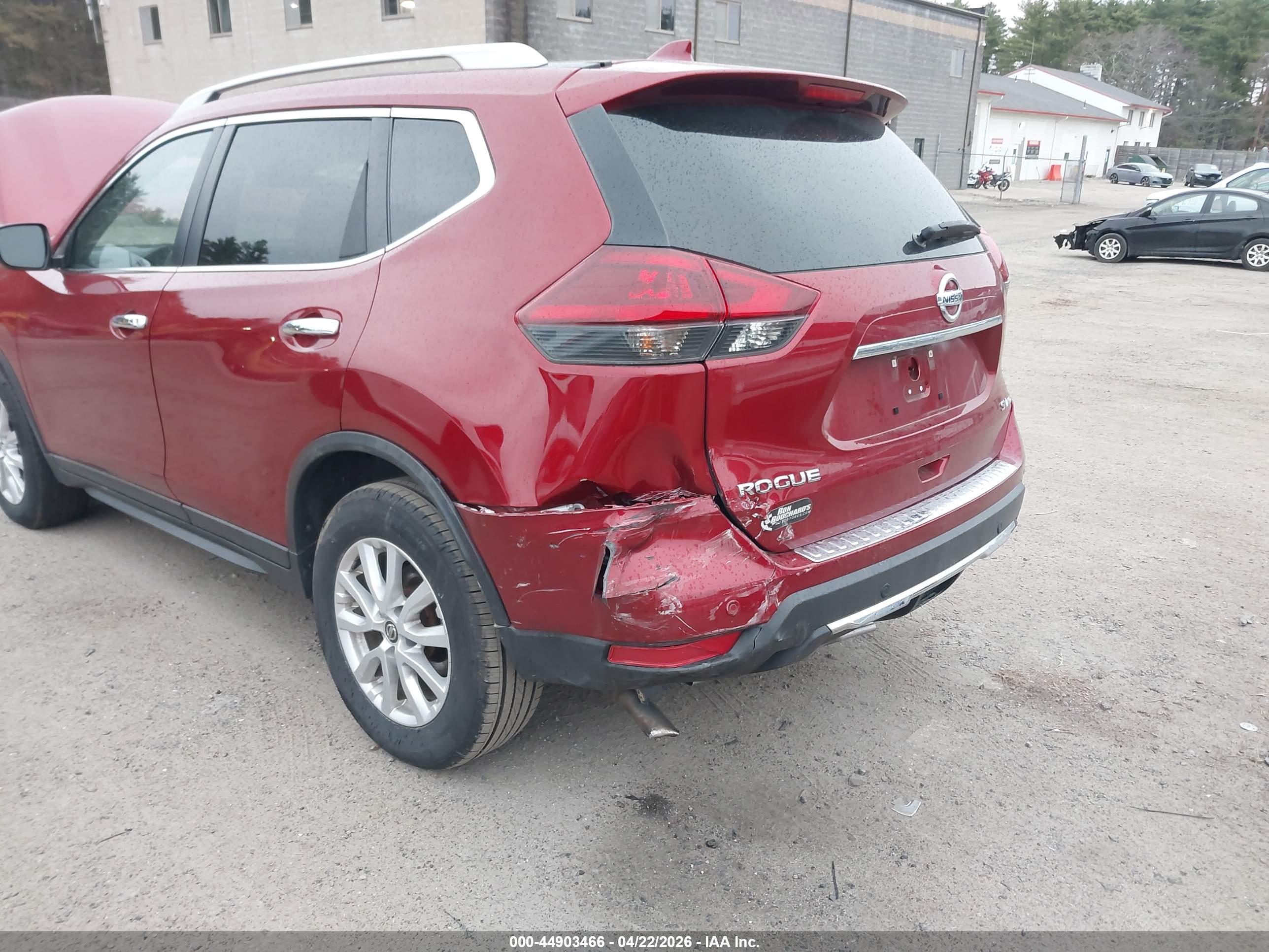 NISSAN ROGUE image 6