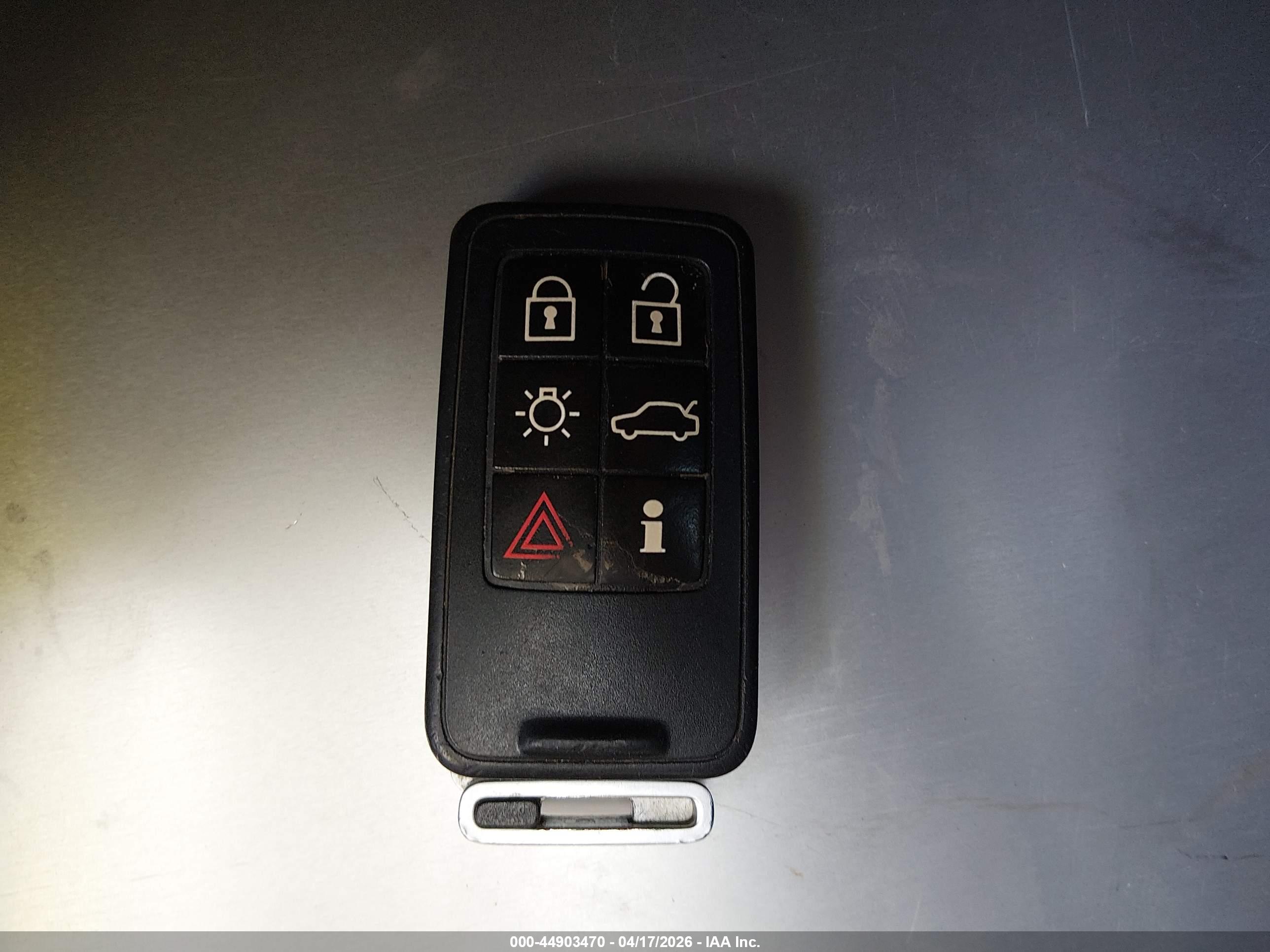 VOLVO S80 image 11