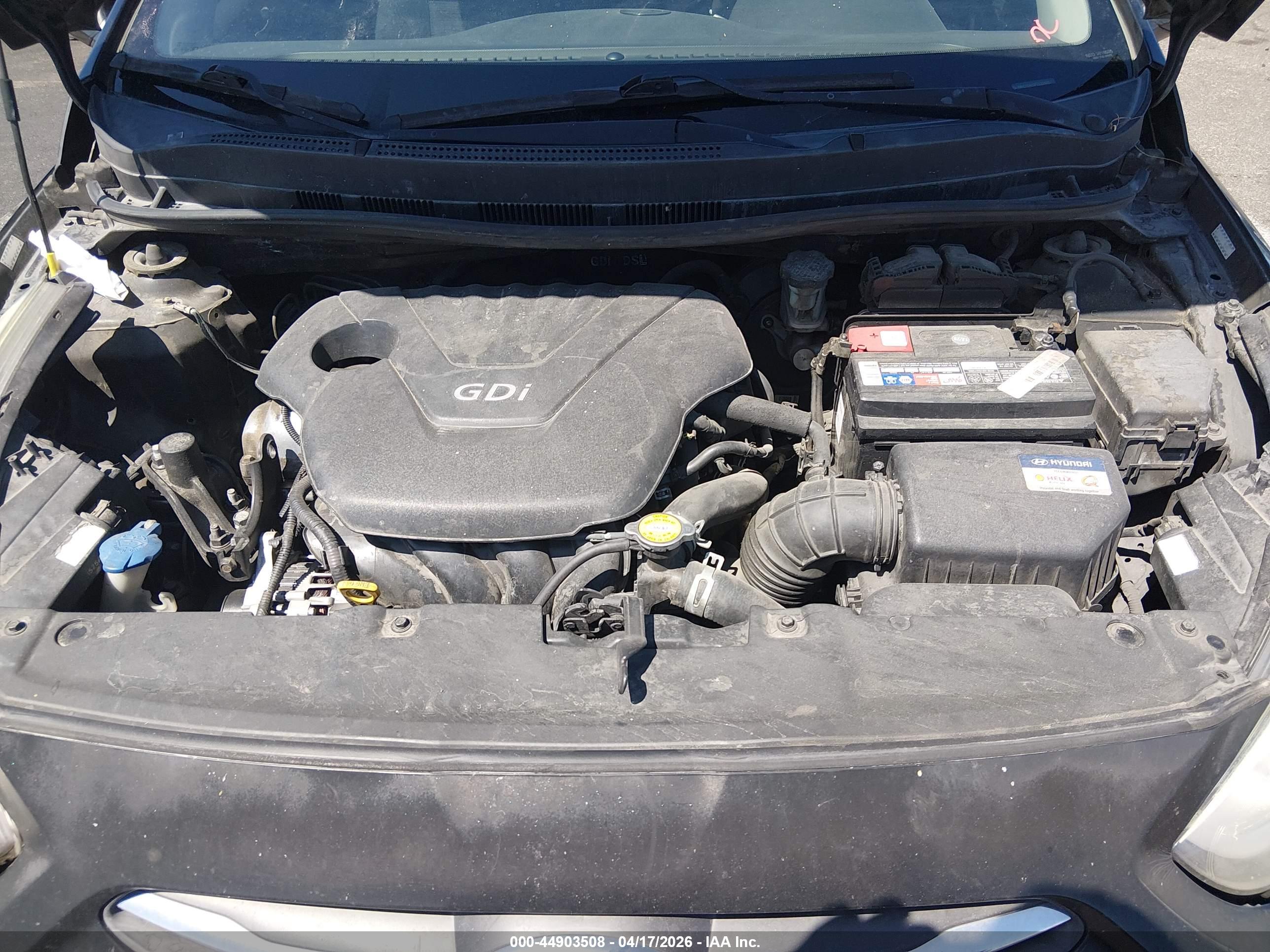 HYUNDAI ACCENT image 10