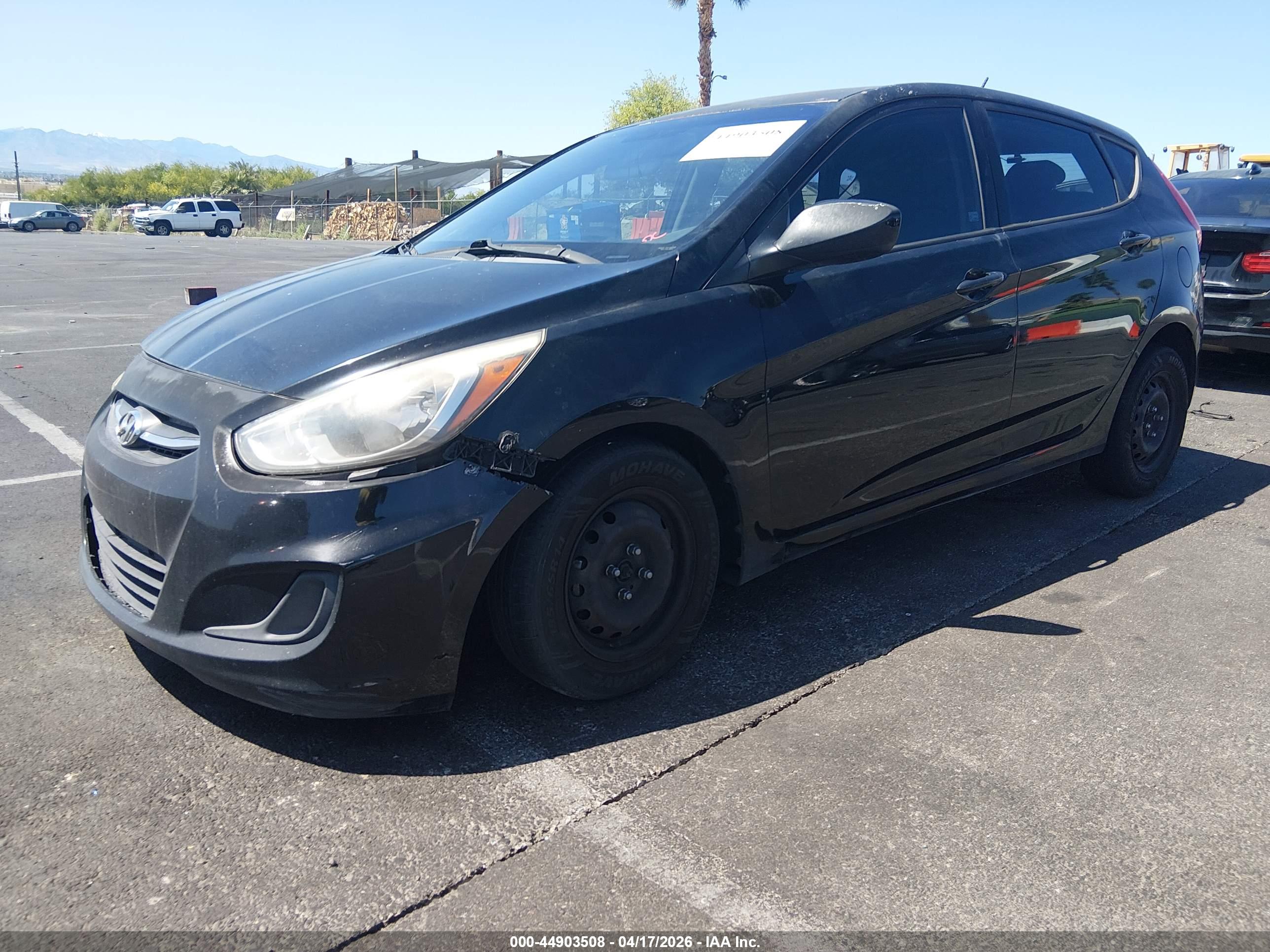 HYUNDAI ACCENT image 2