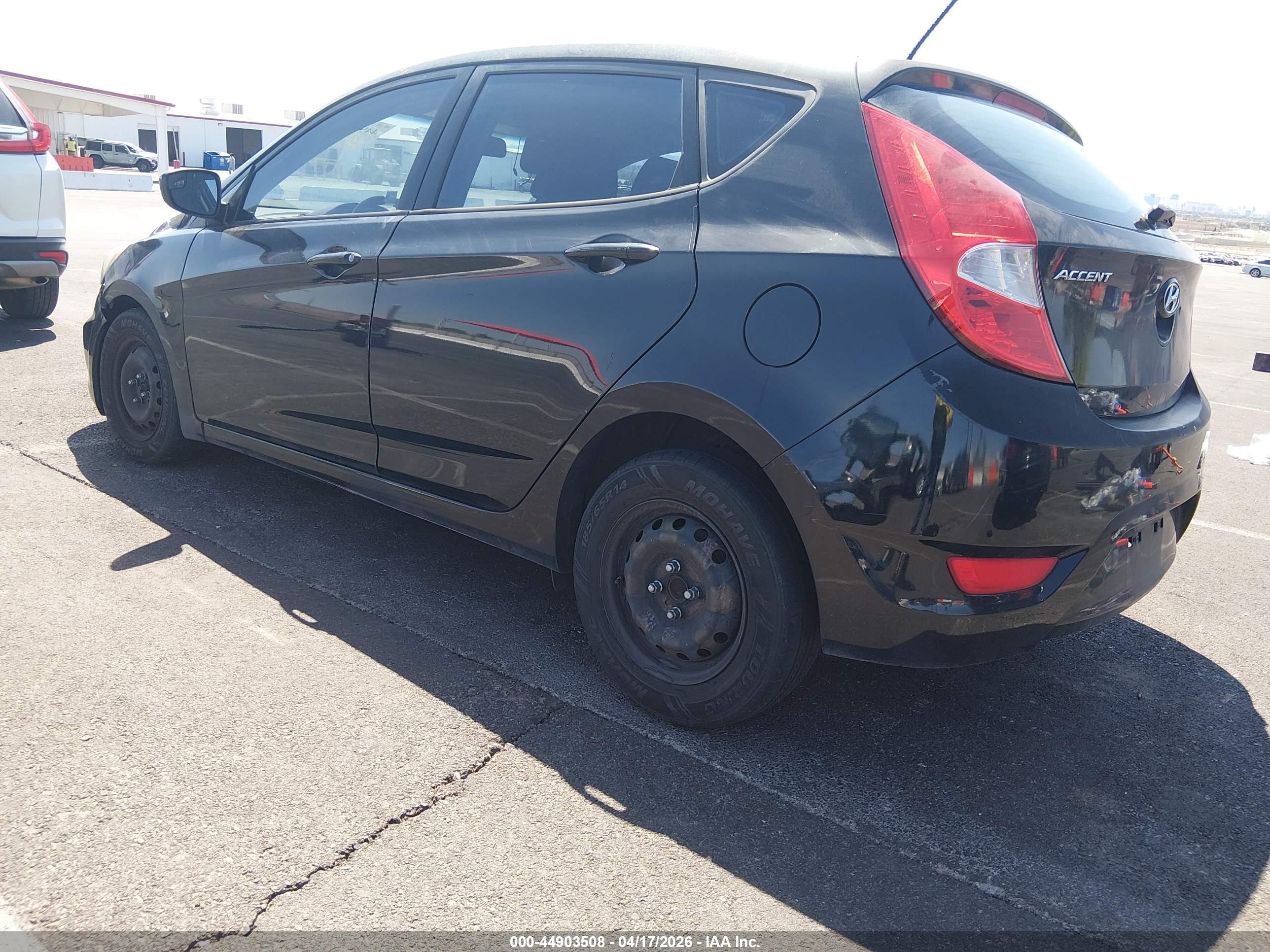HYUNDAI ACCENT image 3