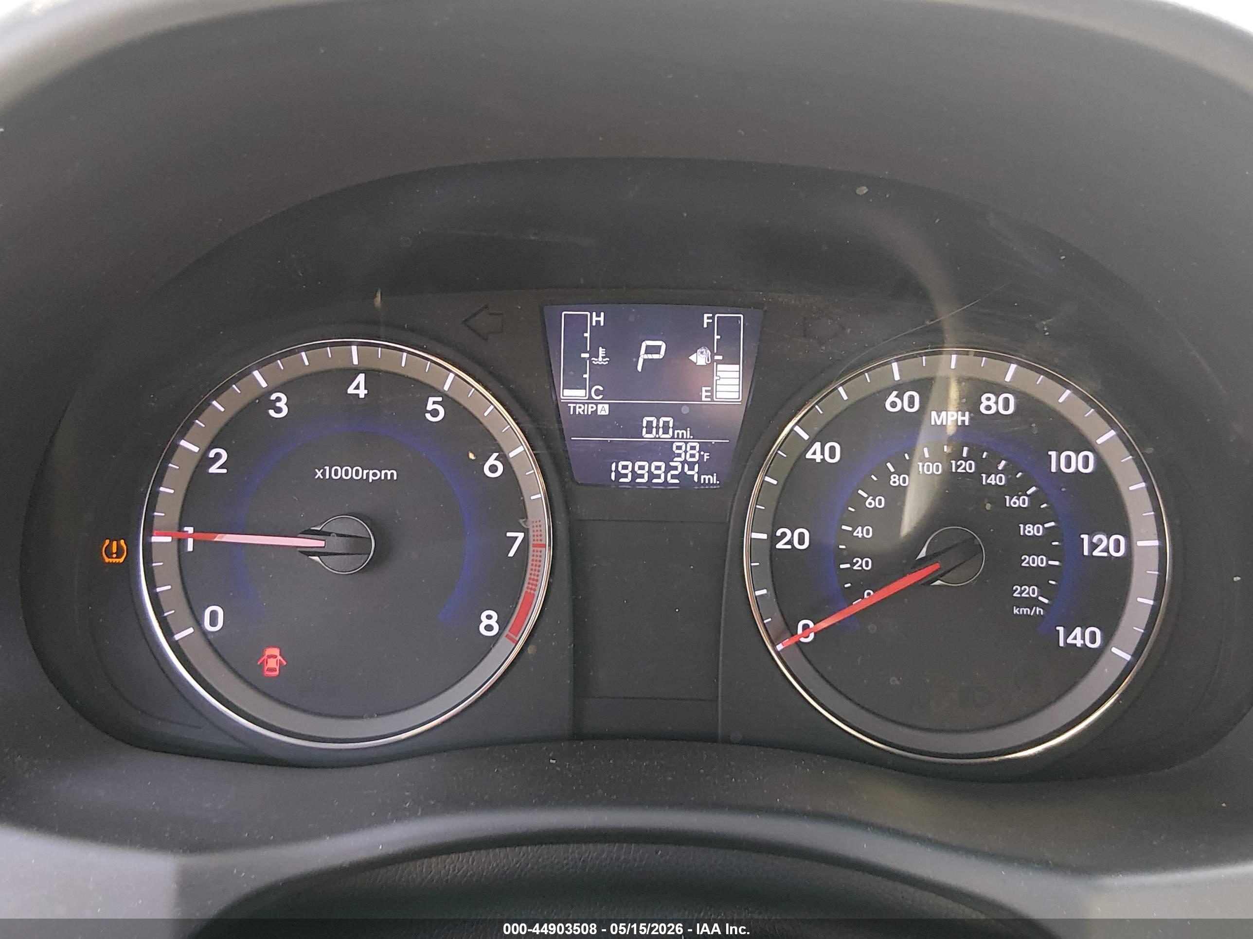 HYUNDAI ACCENT image 7