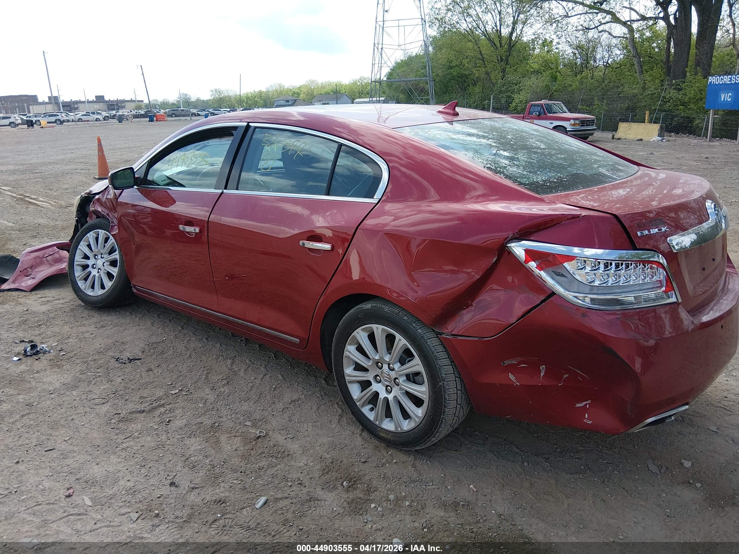 BUICK LACROSSE image 3