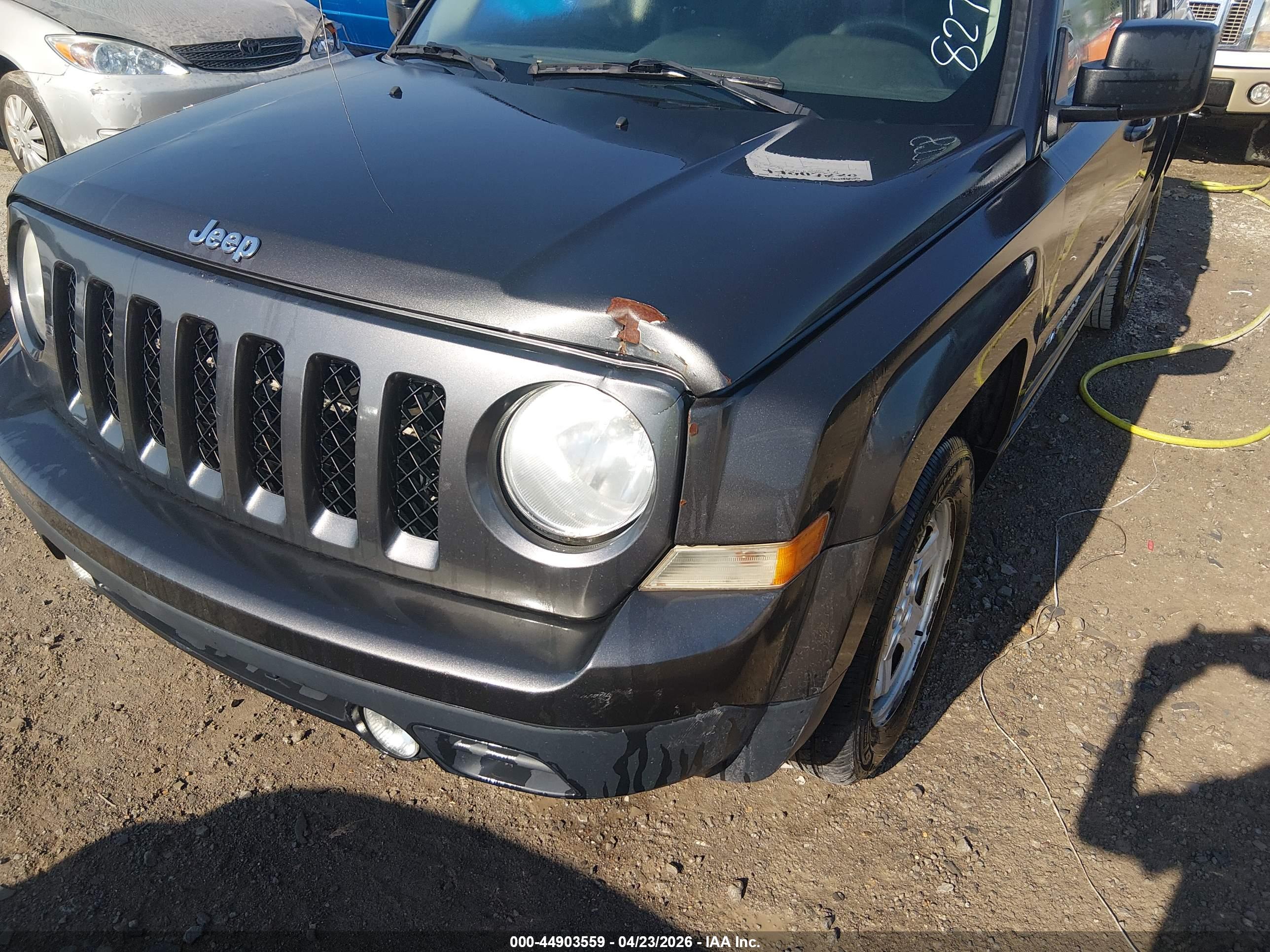 JEEP PATRIOT image 6